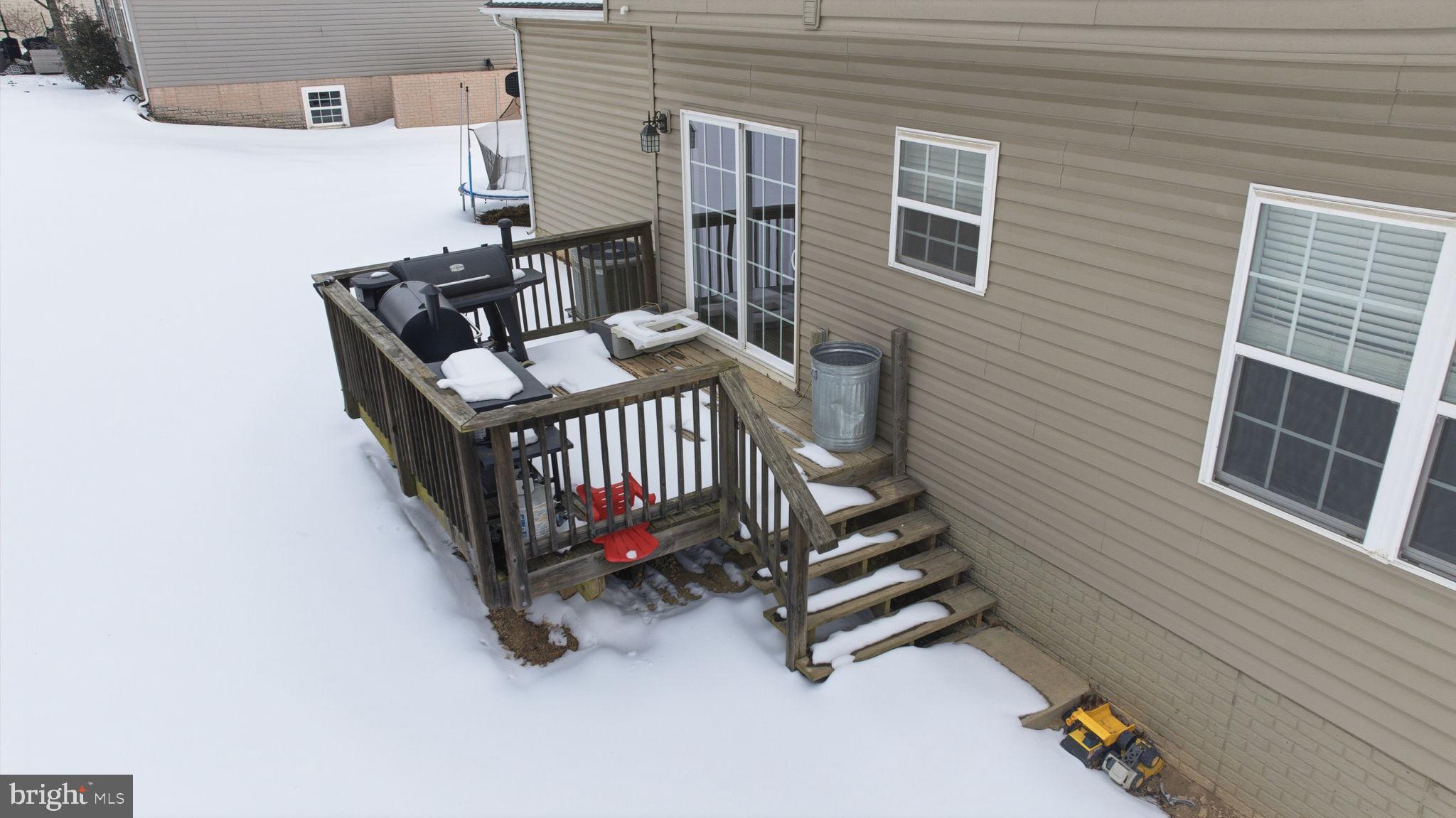 CAMERON ACRES - Residential