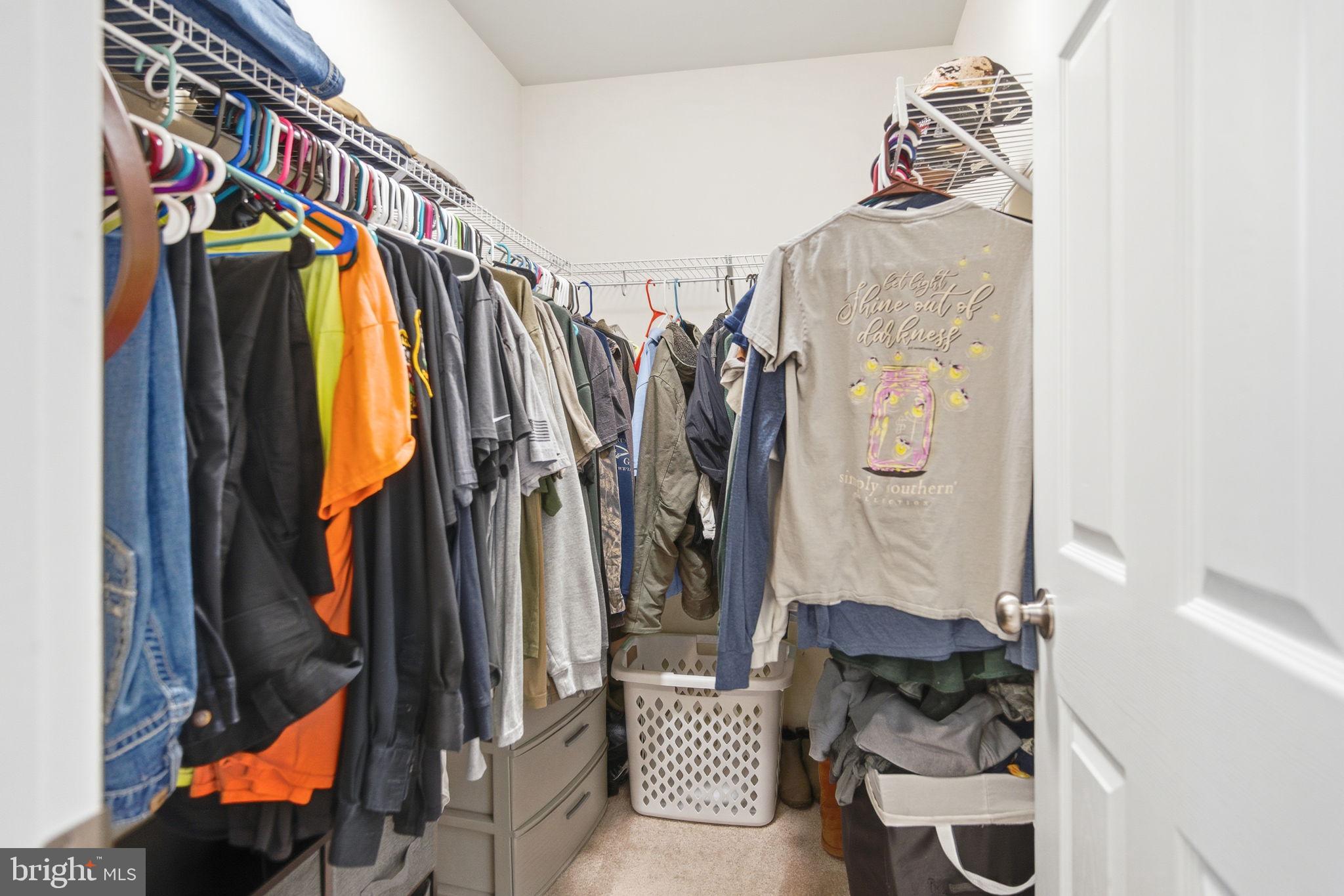 CAMERON ACRES - Residential