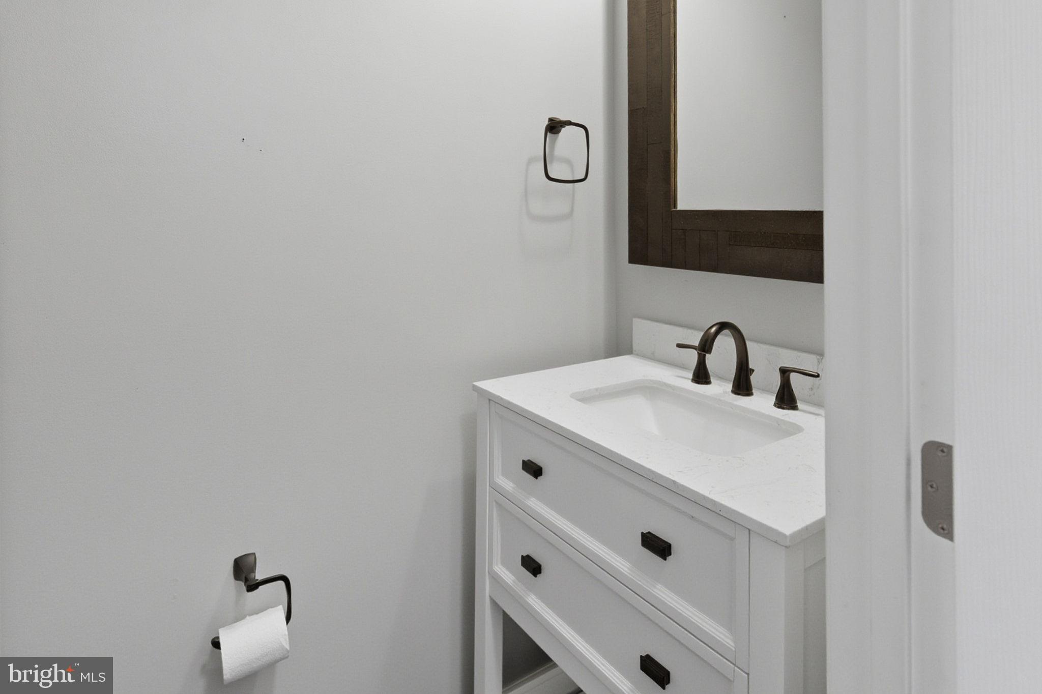 CAMERON ACRES - Residential