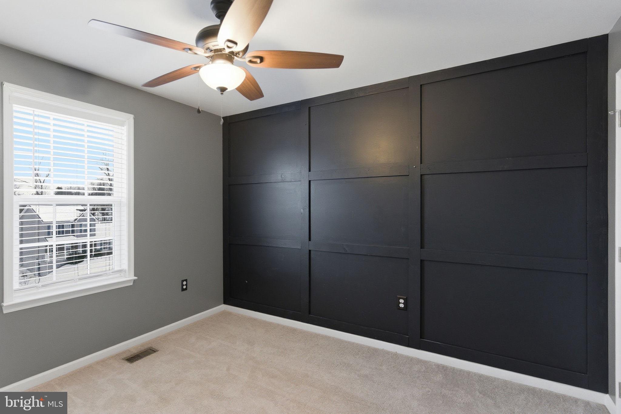 CAMERON ACRES - Residential