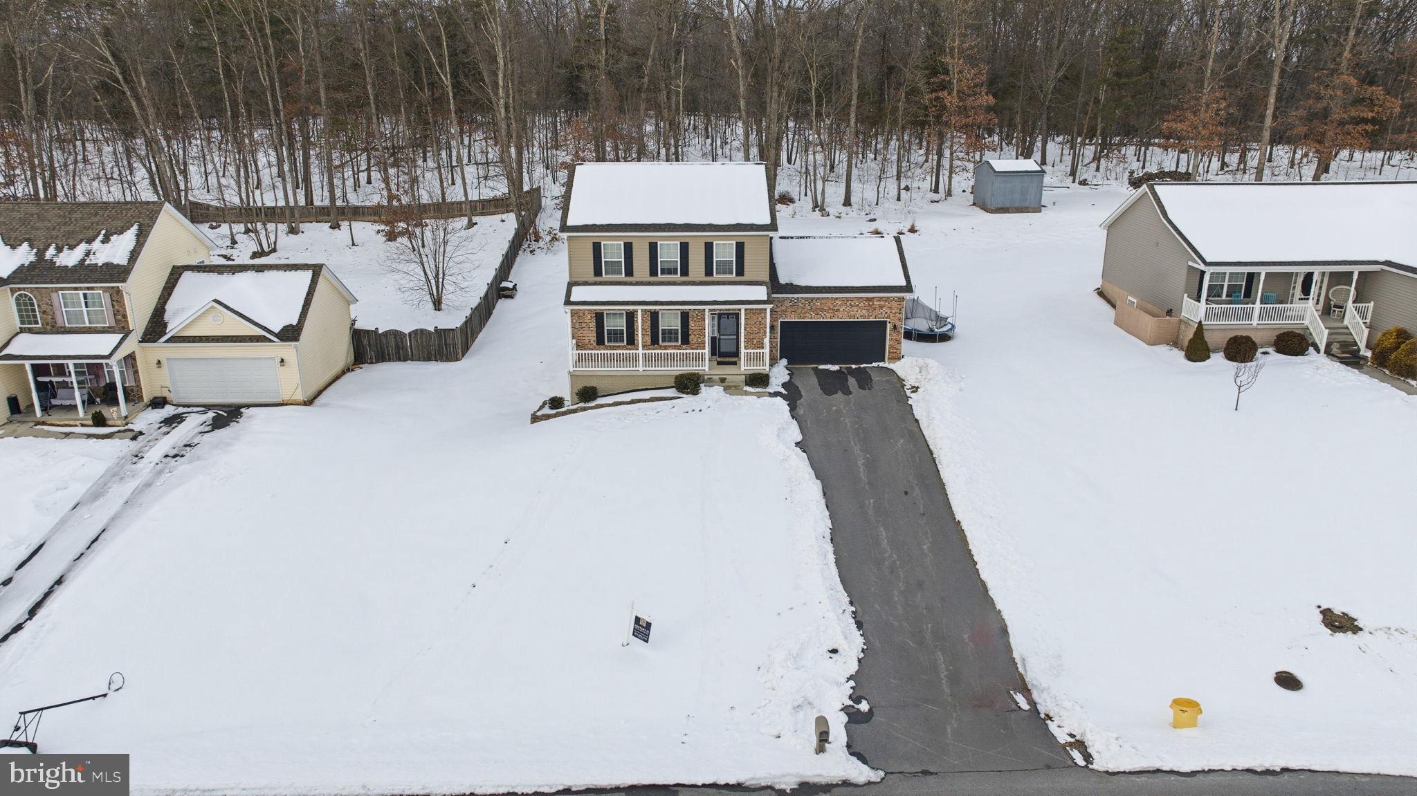 CAMERON ACRES - Residential