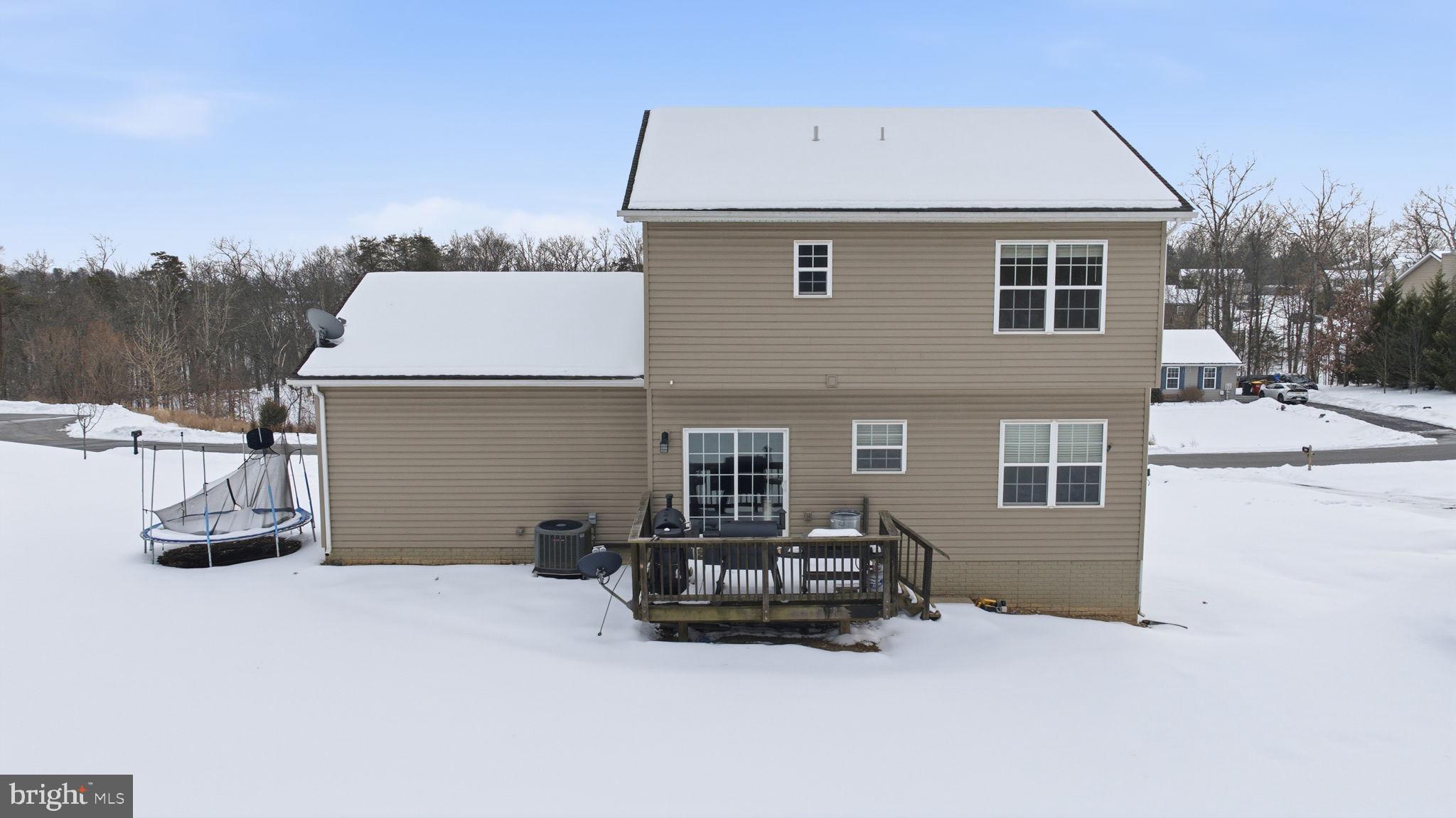 CAMERON ACRES - Residential