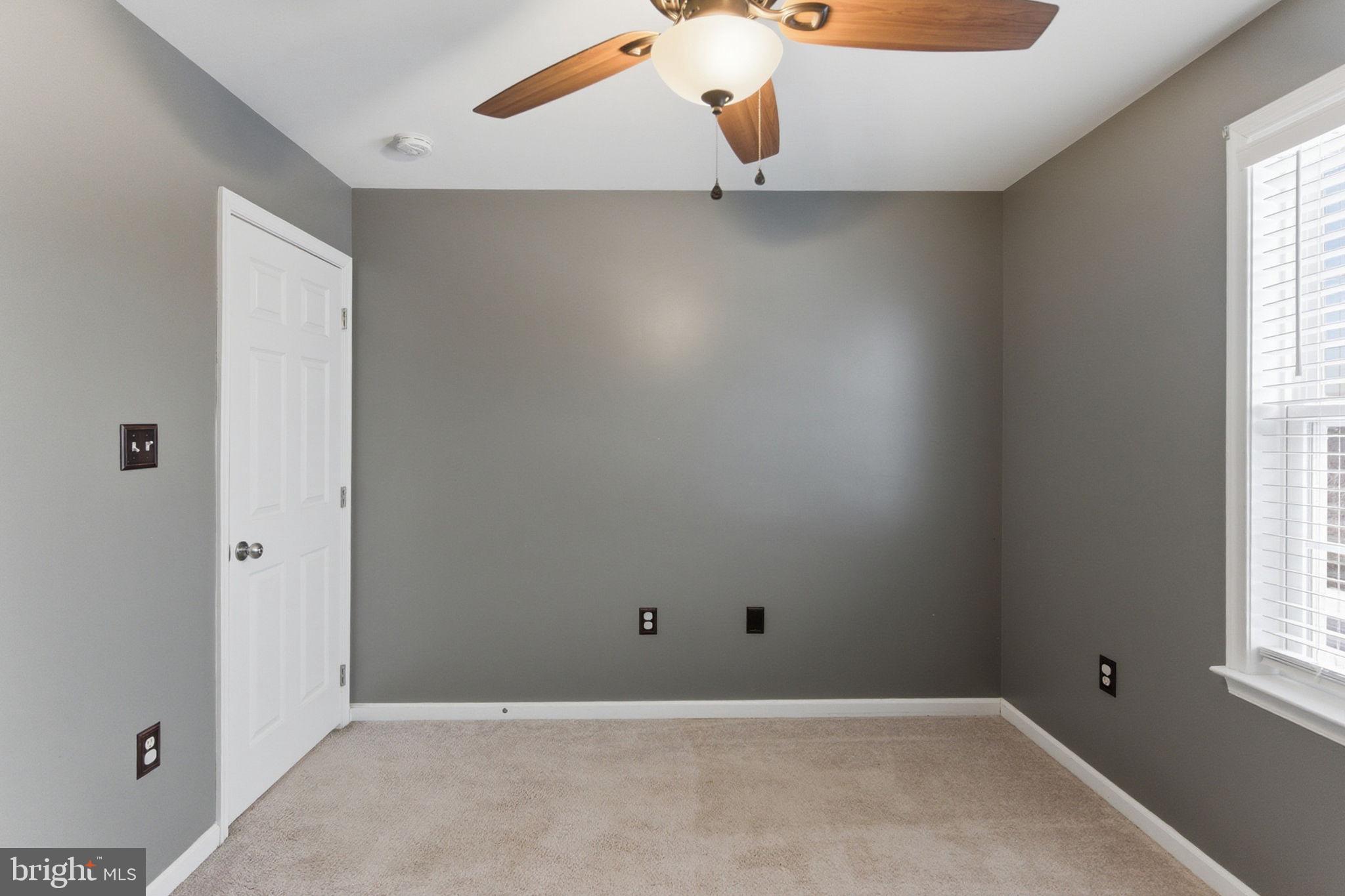 CAMERON ACRES - Residential