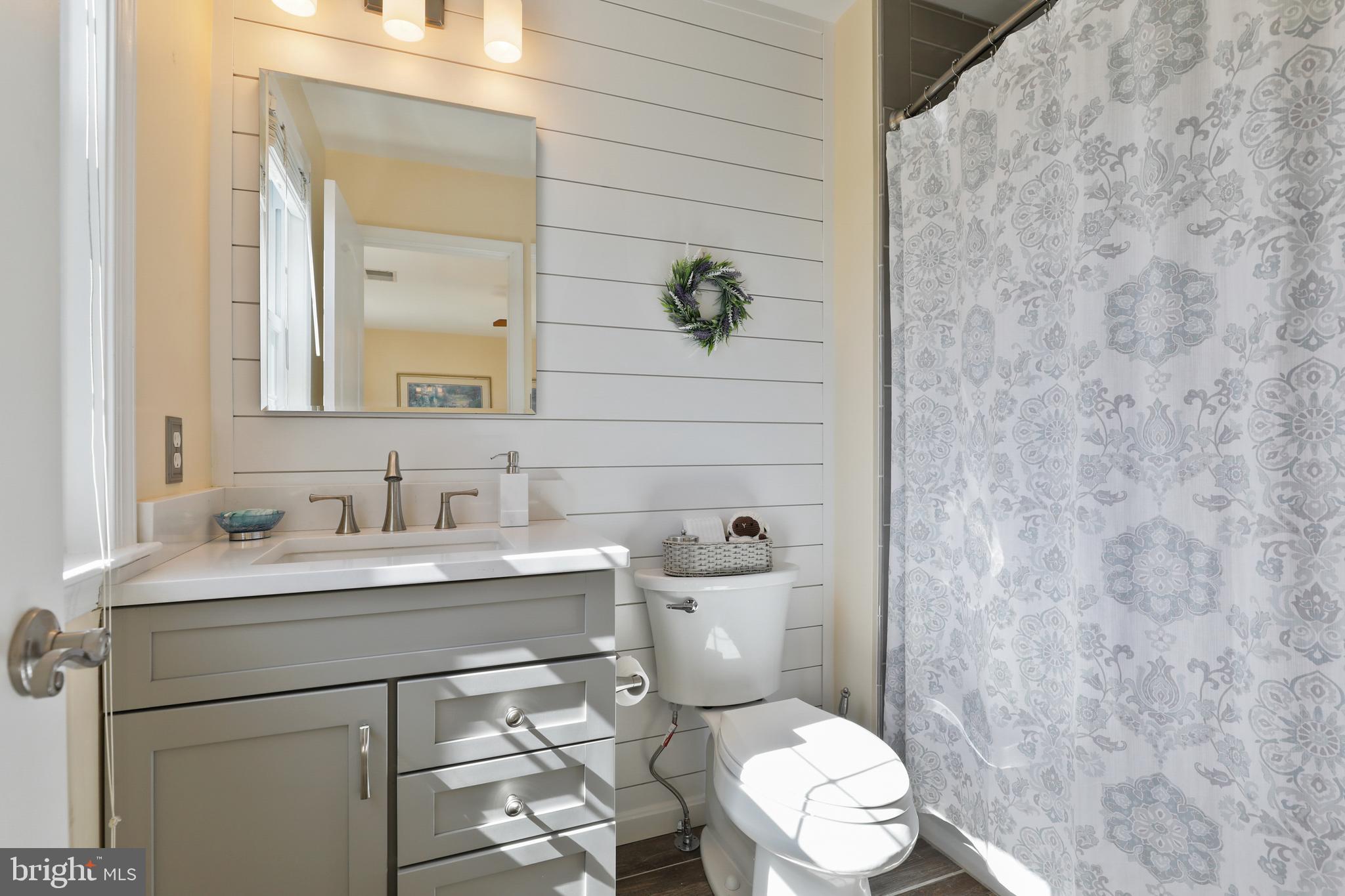 WELLINGTON WEST - Residential