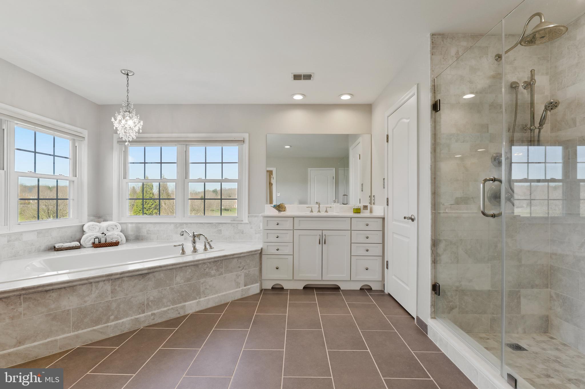 WELLINGTON WEST - Residential