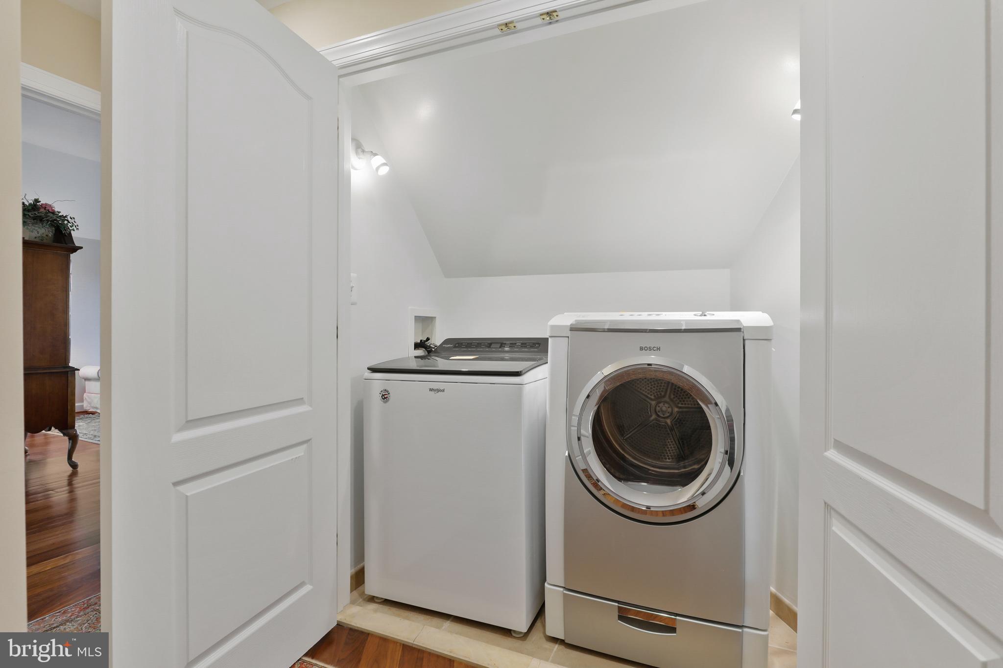 WELLINGTON WEST - Residential