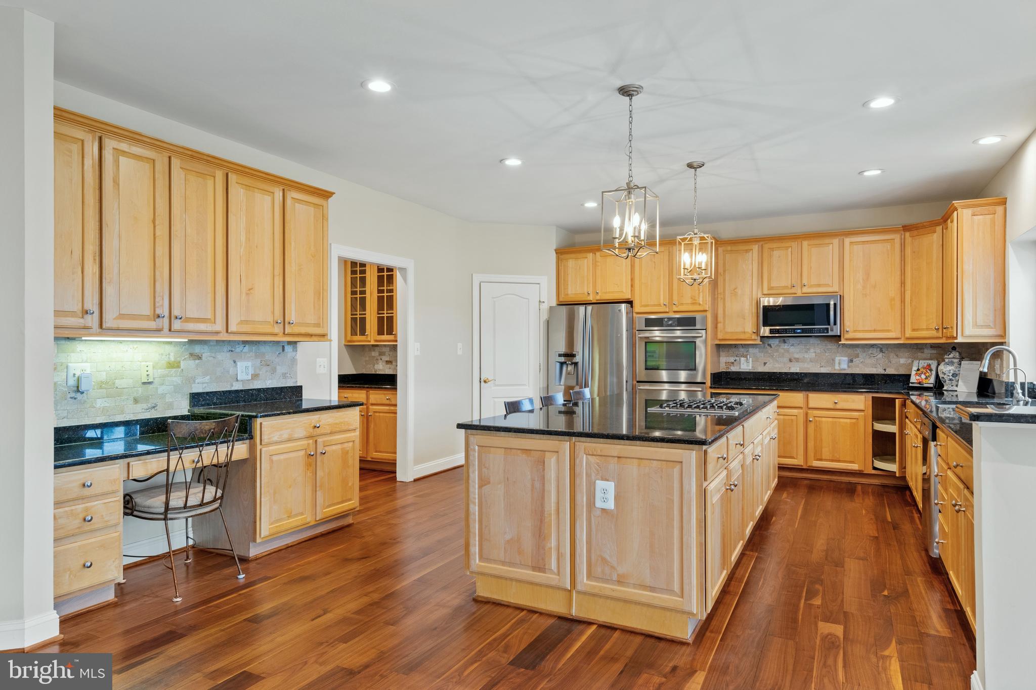 WELLINGTON WEST - Residential