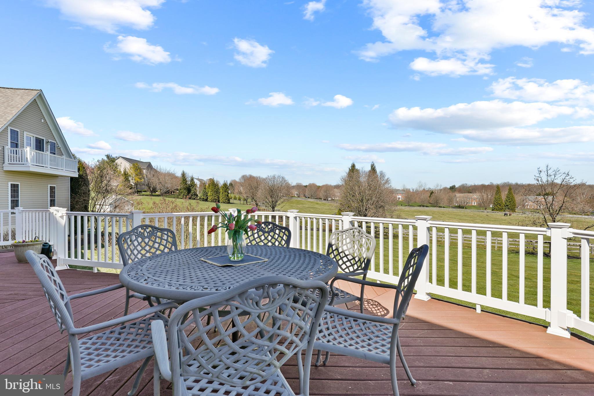 WELLINGTON WEST - Residential