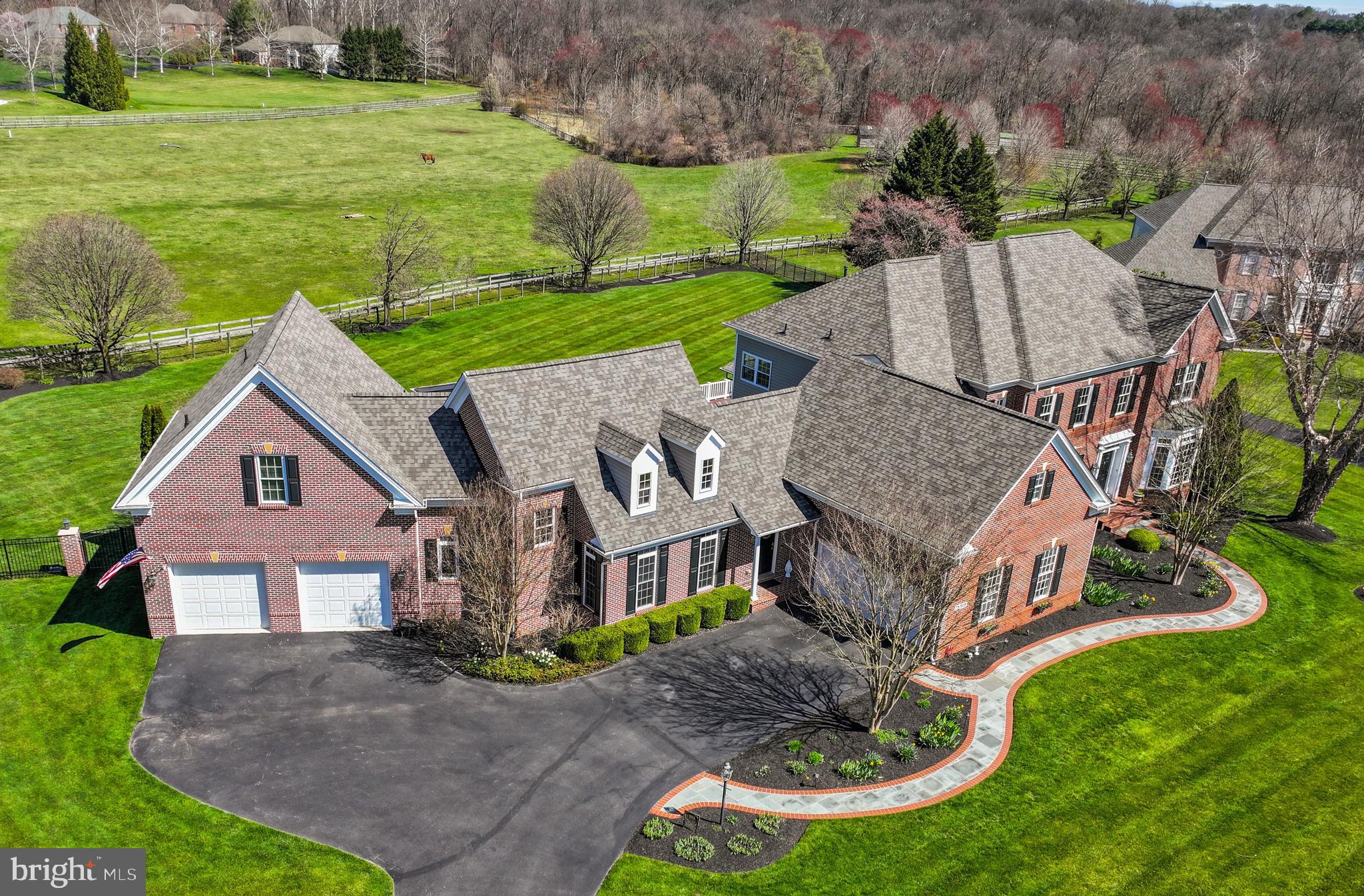 WELLINGTON WEST - Residential