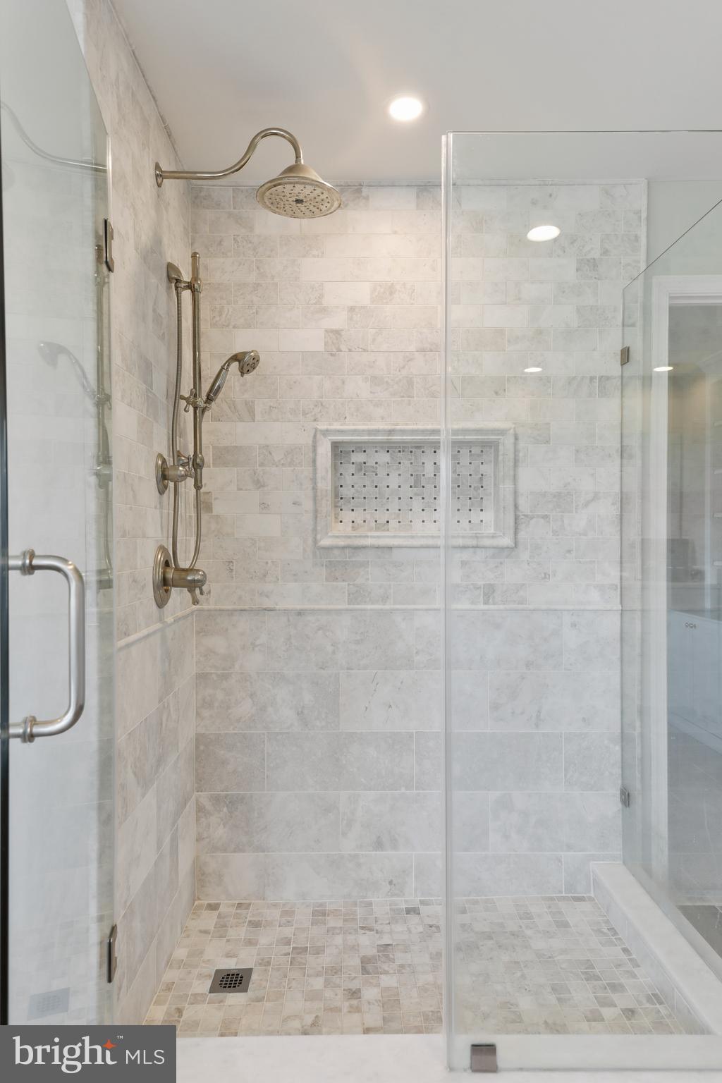 WELLINGTON WEST - Residential