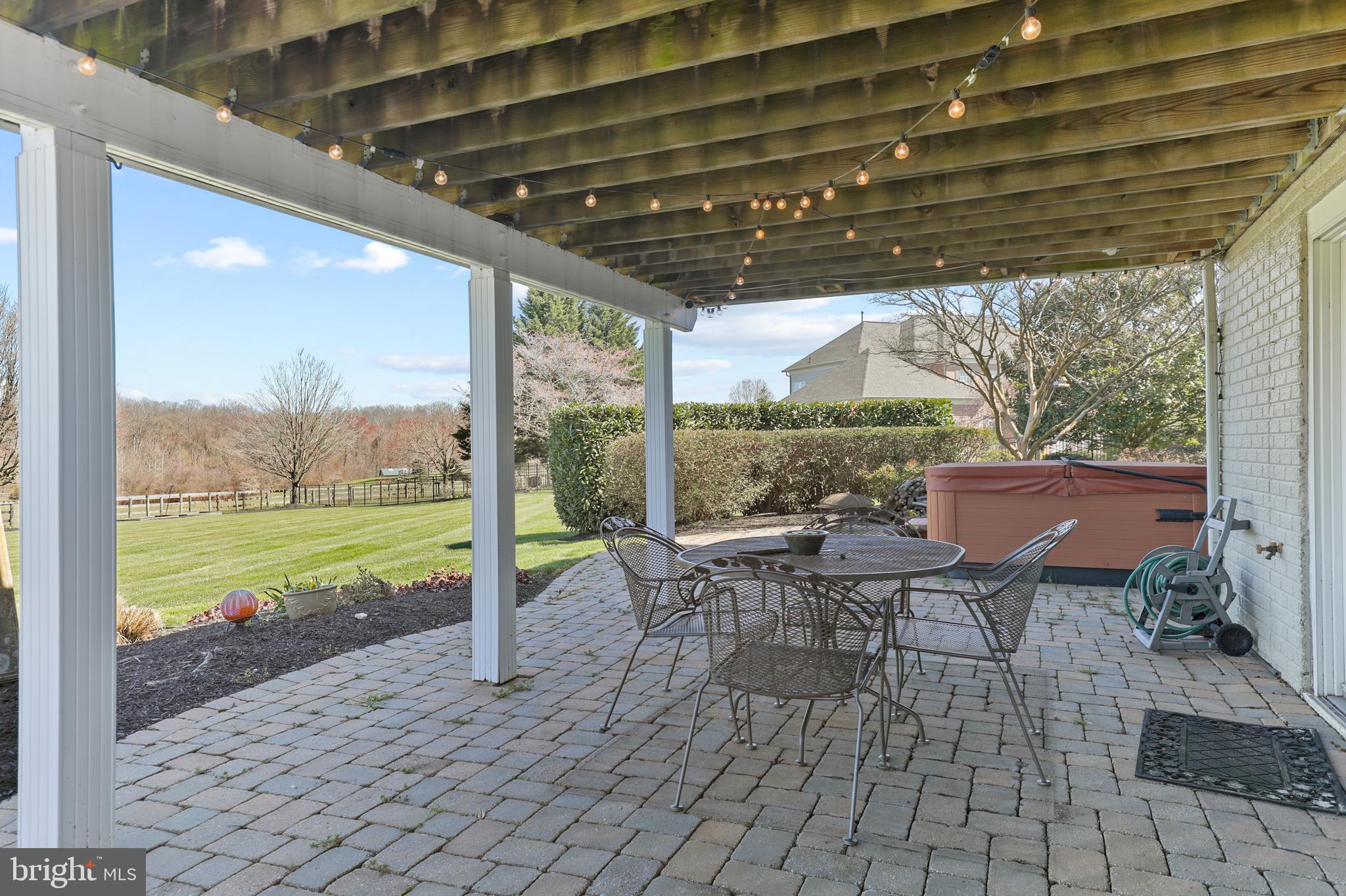 WELLINGTON WEST - Residential