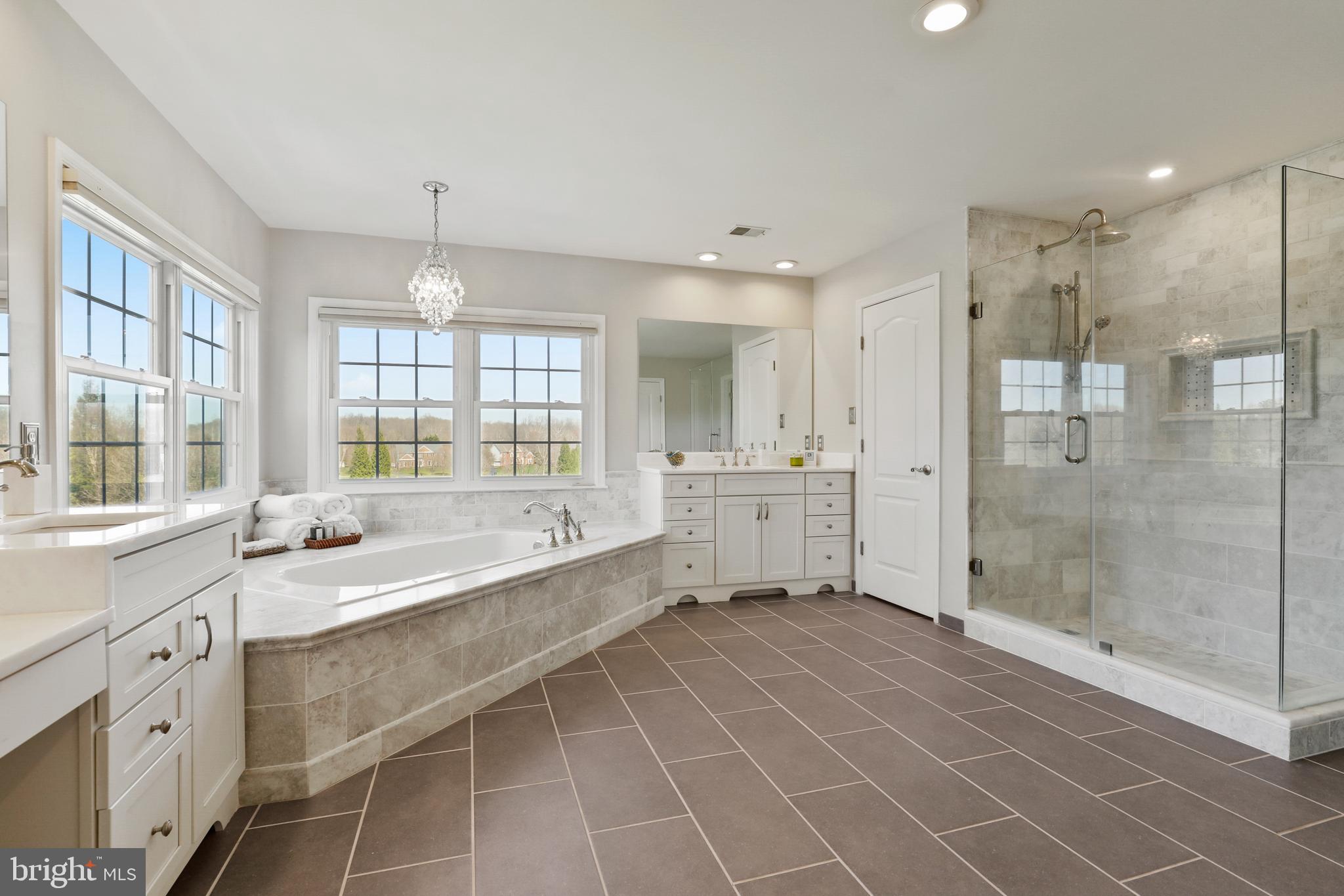 WELLINGTON WEST - Residential