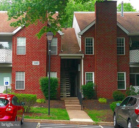 Condo For Rent - 308 Diamond Drive<br/> NEWTOWN, PA 18940