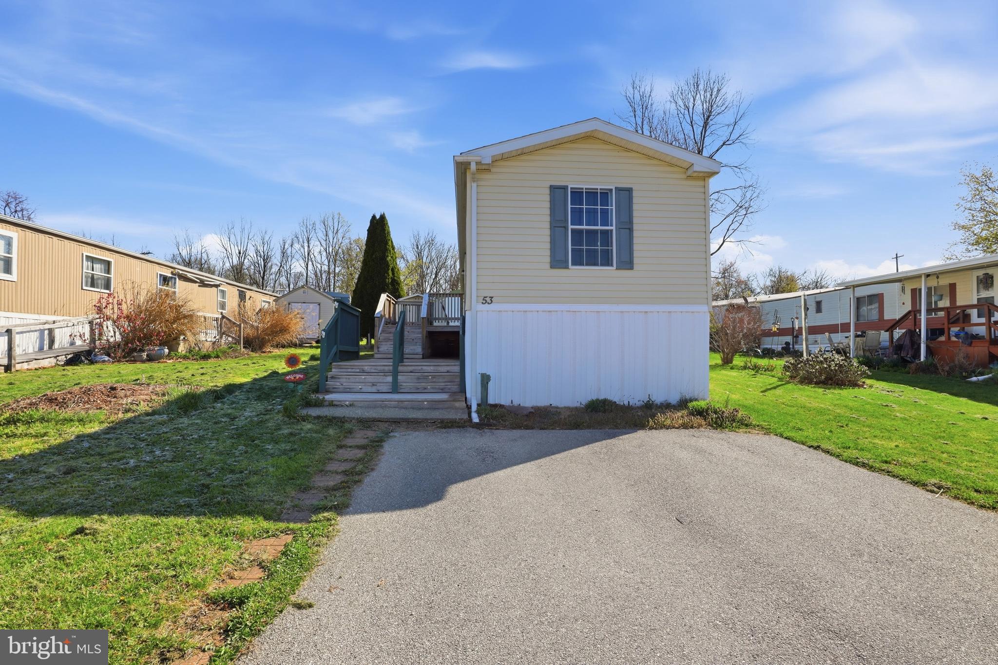 53 CHESAPEAKE ESTATE