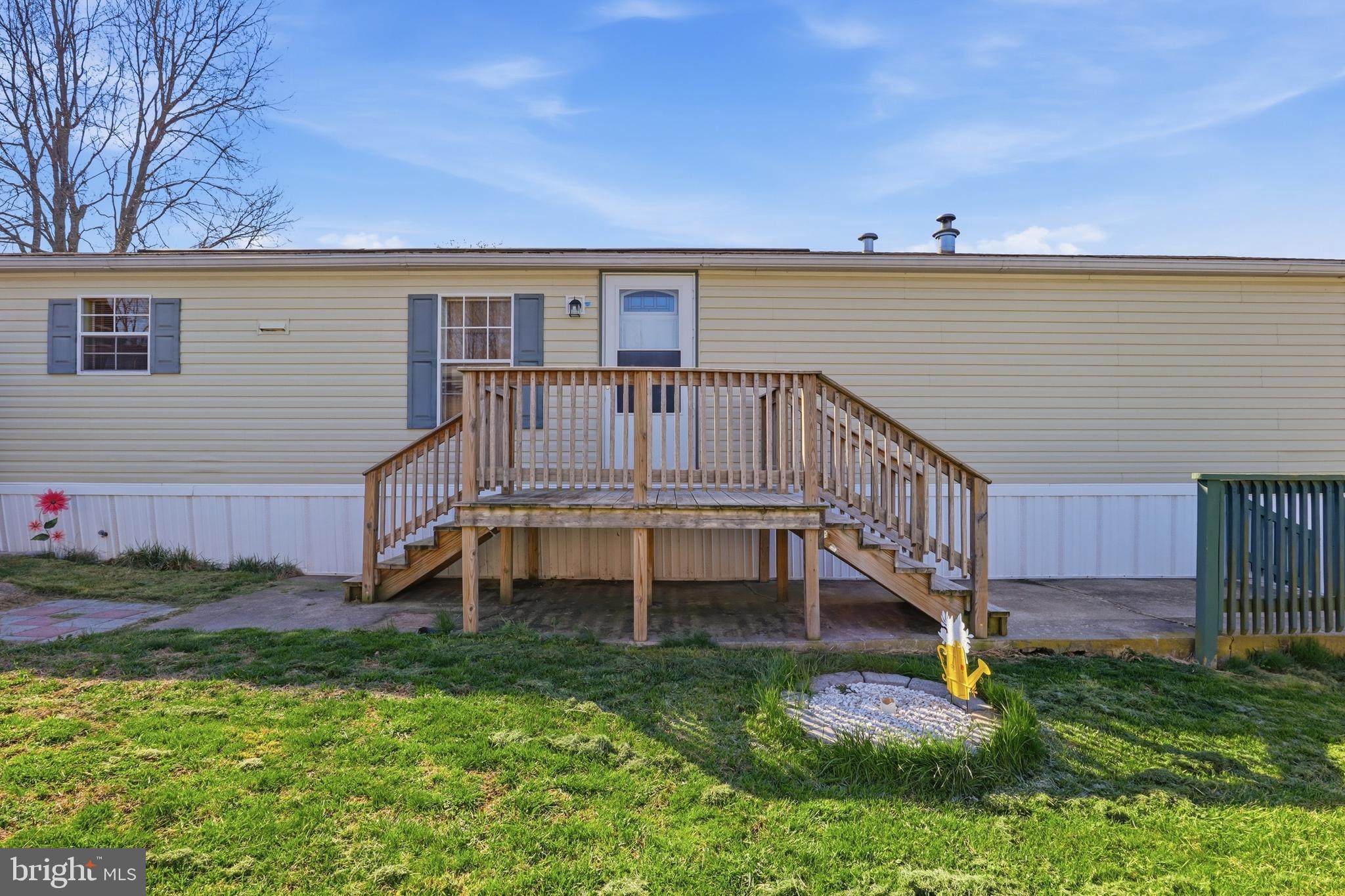 53 CHESAPEAKE ESTATE
