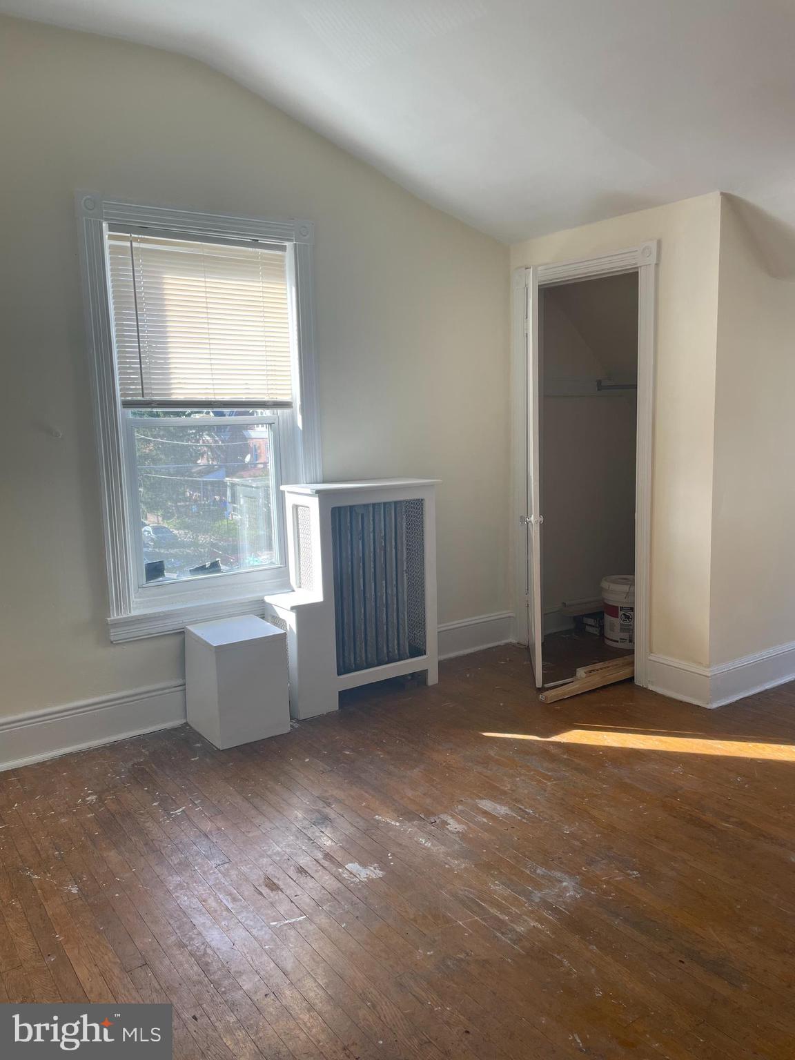 FRANKFORD - Residential Lease