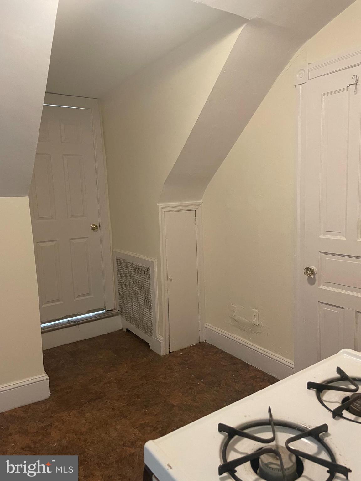 FRANKFORD - Residential Lease