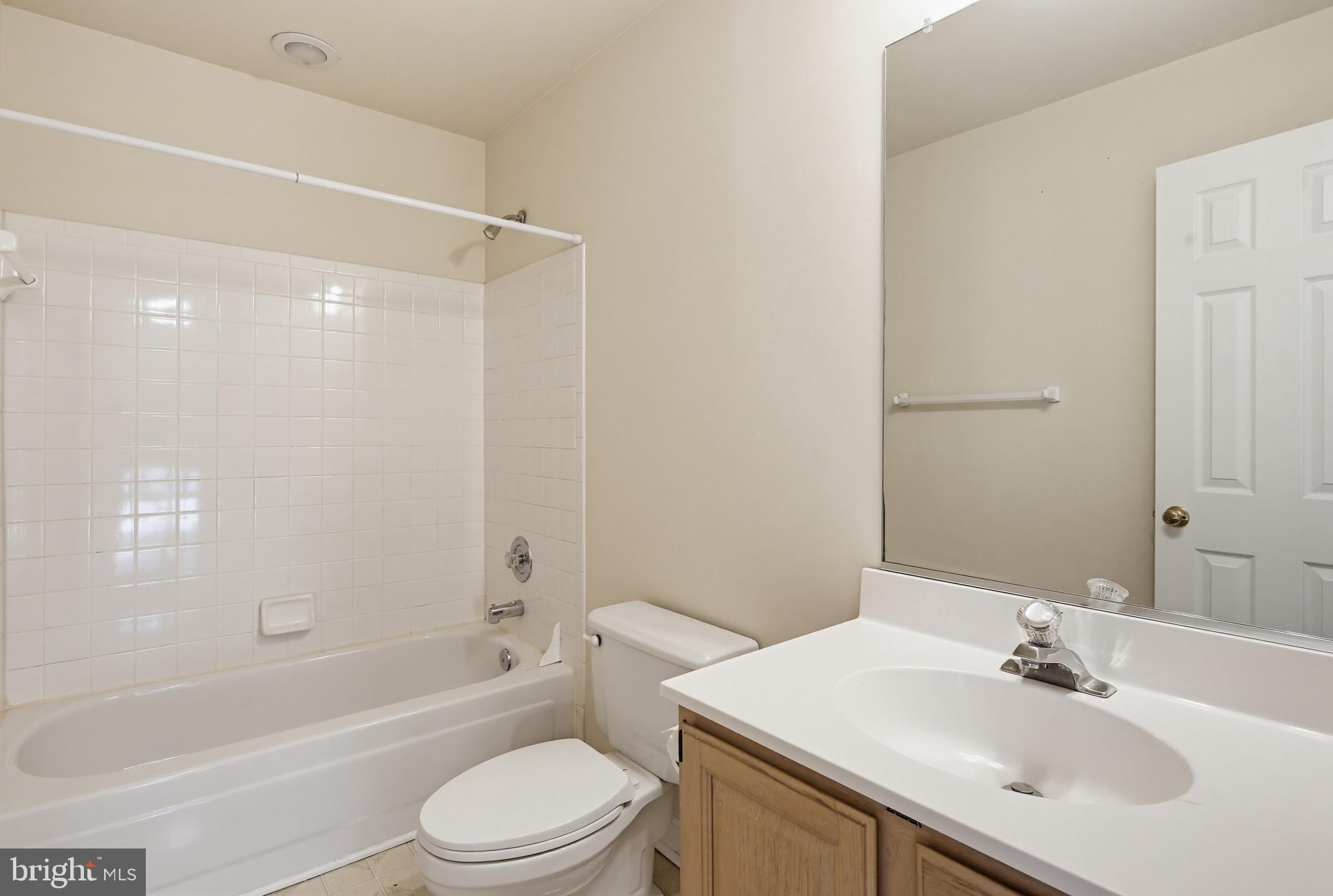 DORSEY SEARCH - Residential Lease