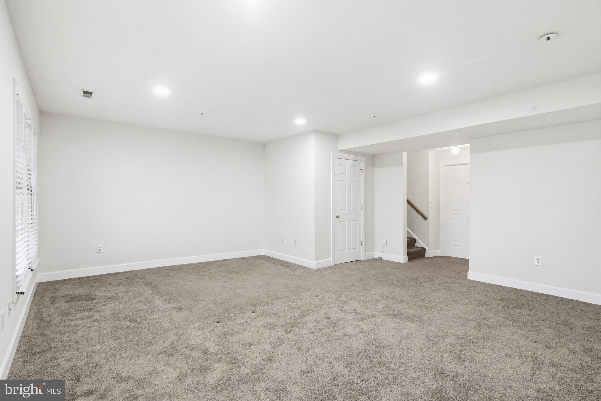 DORSEY SEARCH - Residential Lease