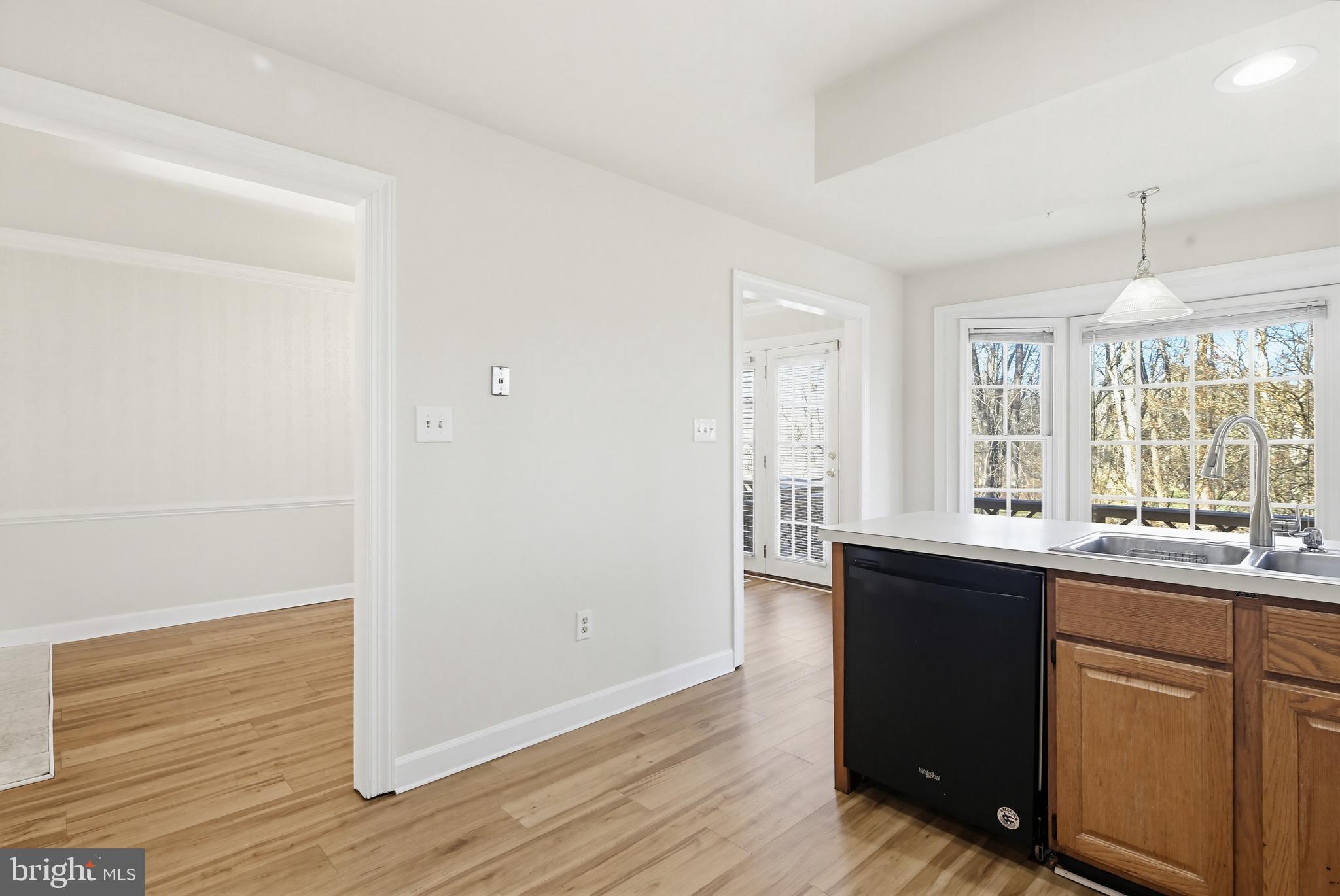 DORSEY SEARCH - Residential Lease