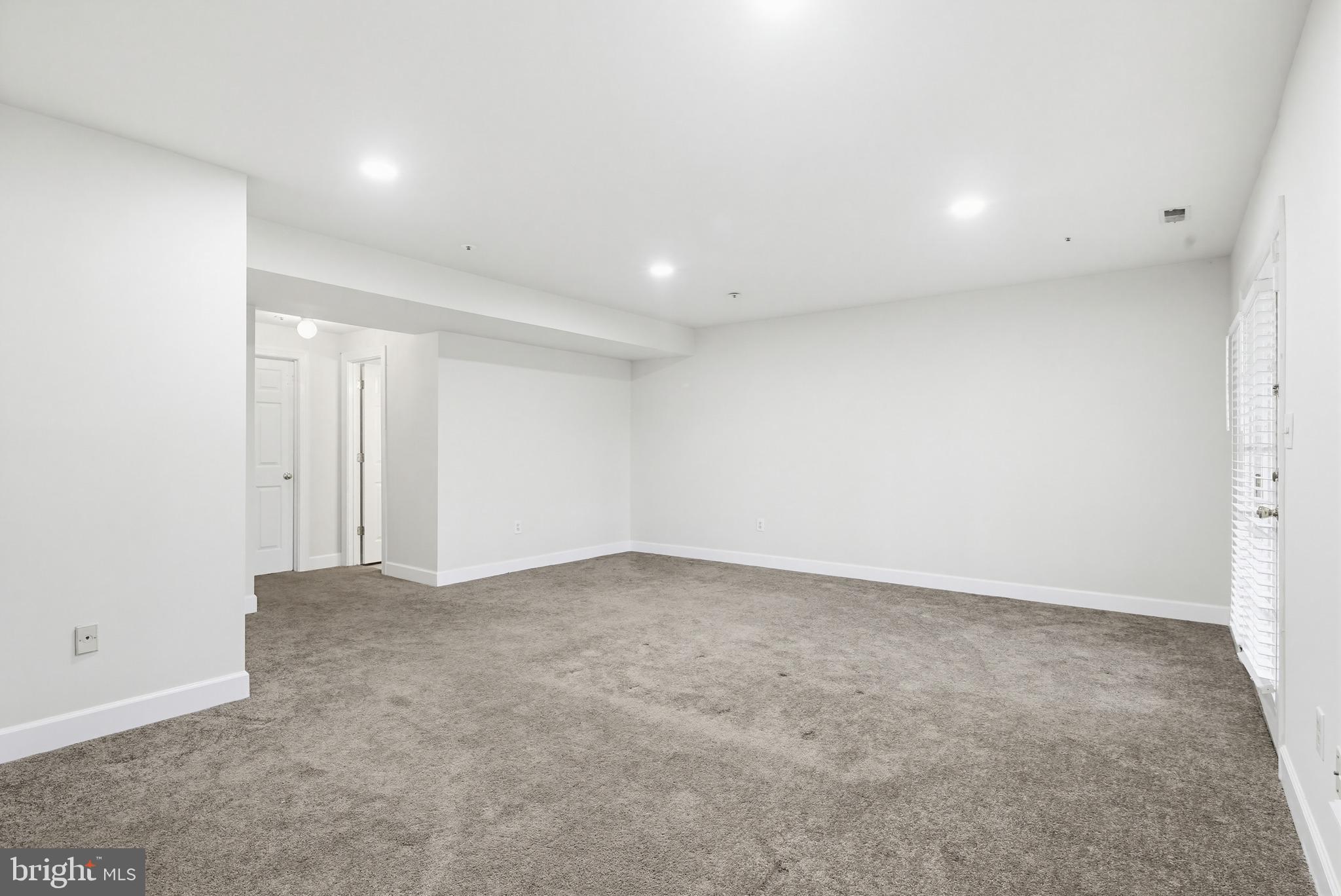 DORSEY SEARCH - Residential Lease