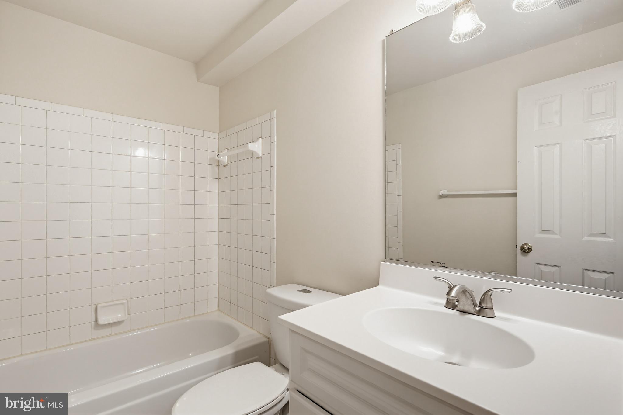 DORSEY SEARCH - Residential Lease