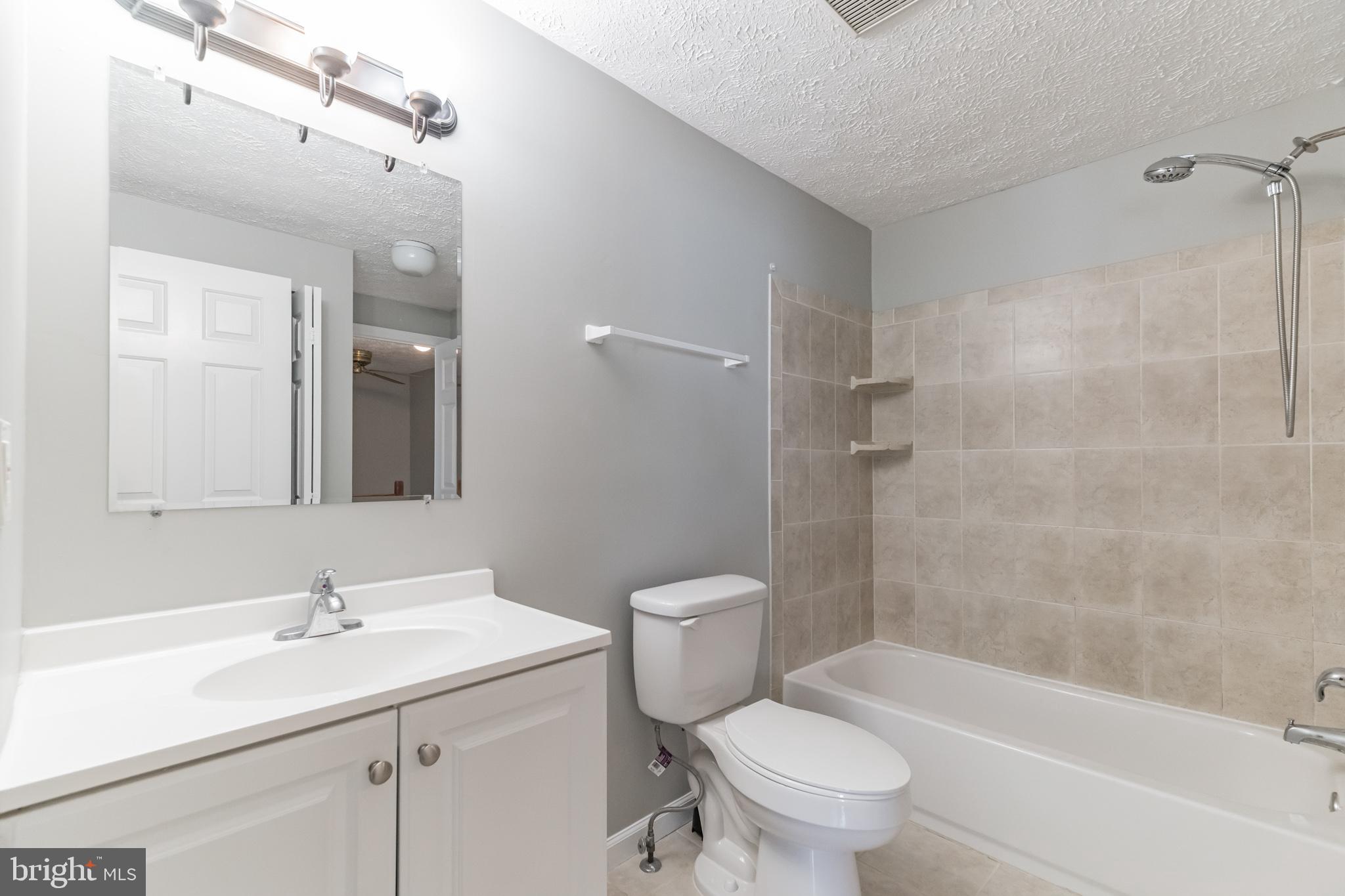 HERITAGE ESTATES - Residential