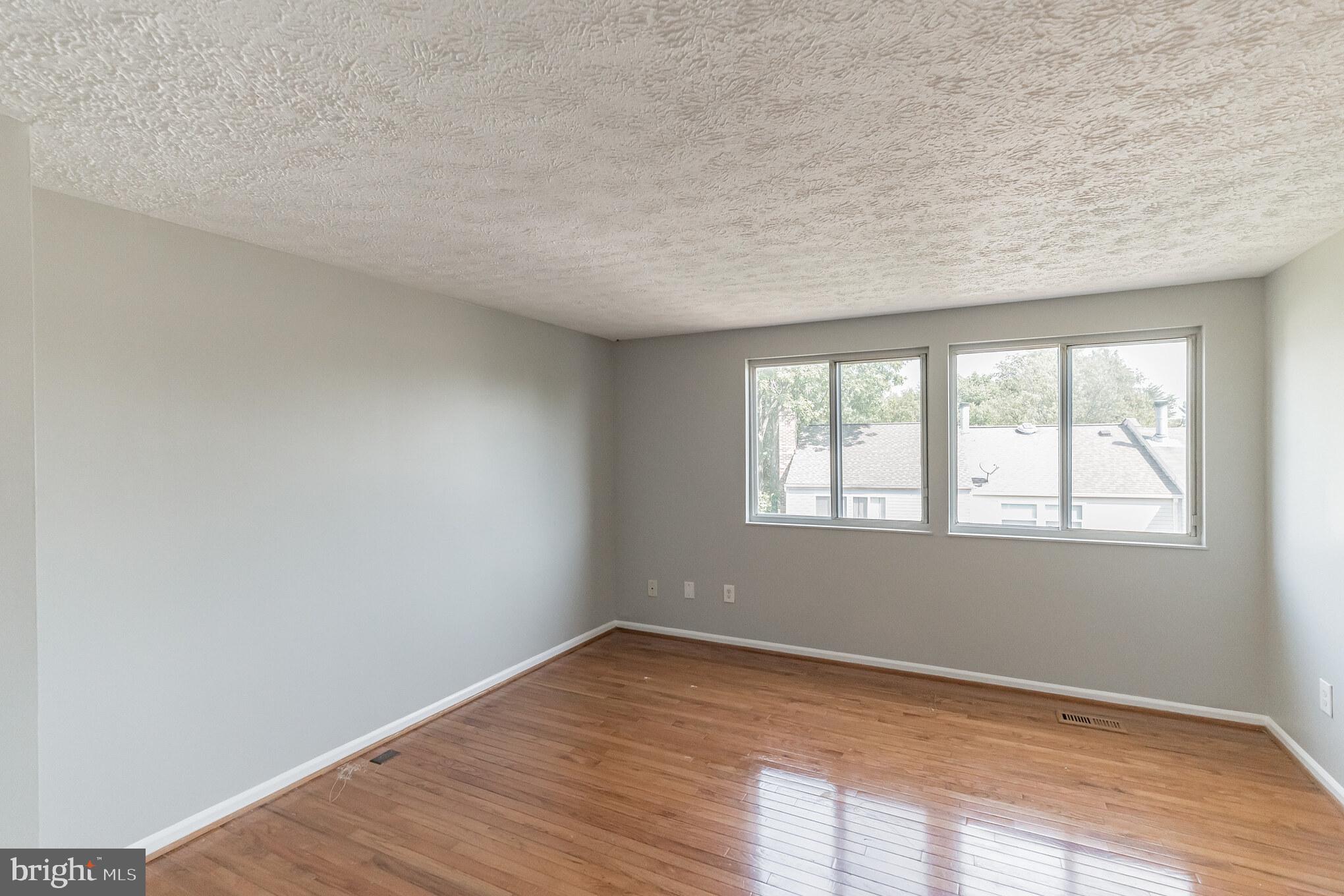 HERITAGE ESTATES - Residential