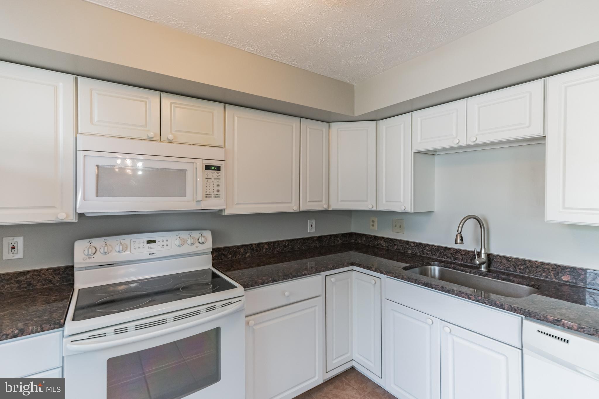 HERITAGE ESTATES - Residential