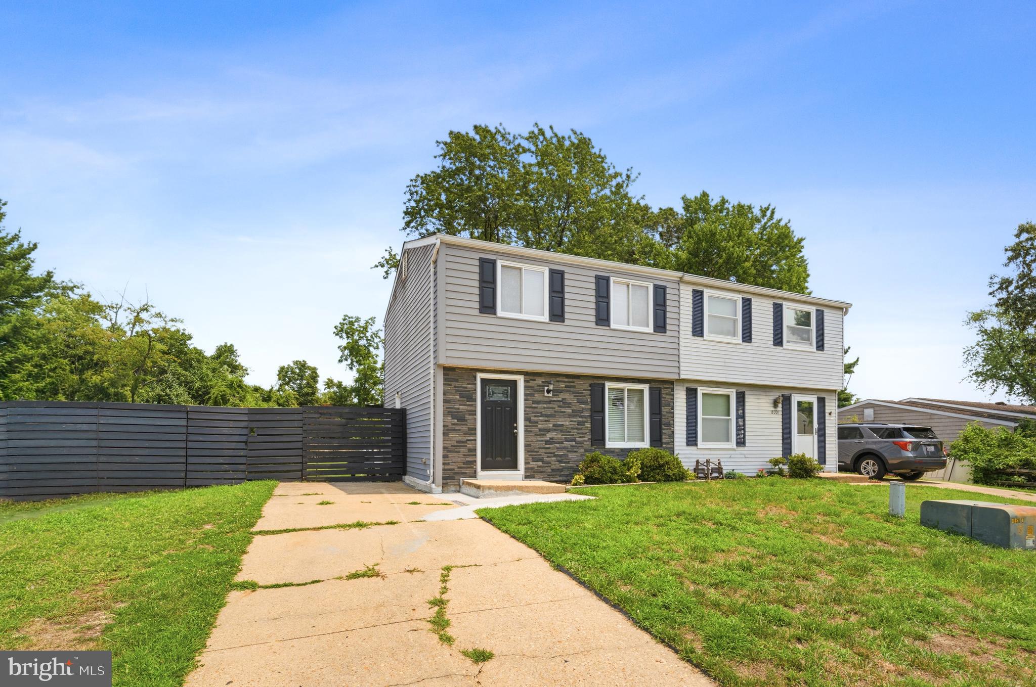 8005 COVINGTON AVENUE