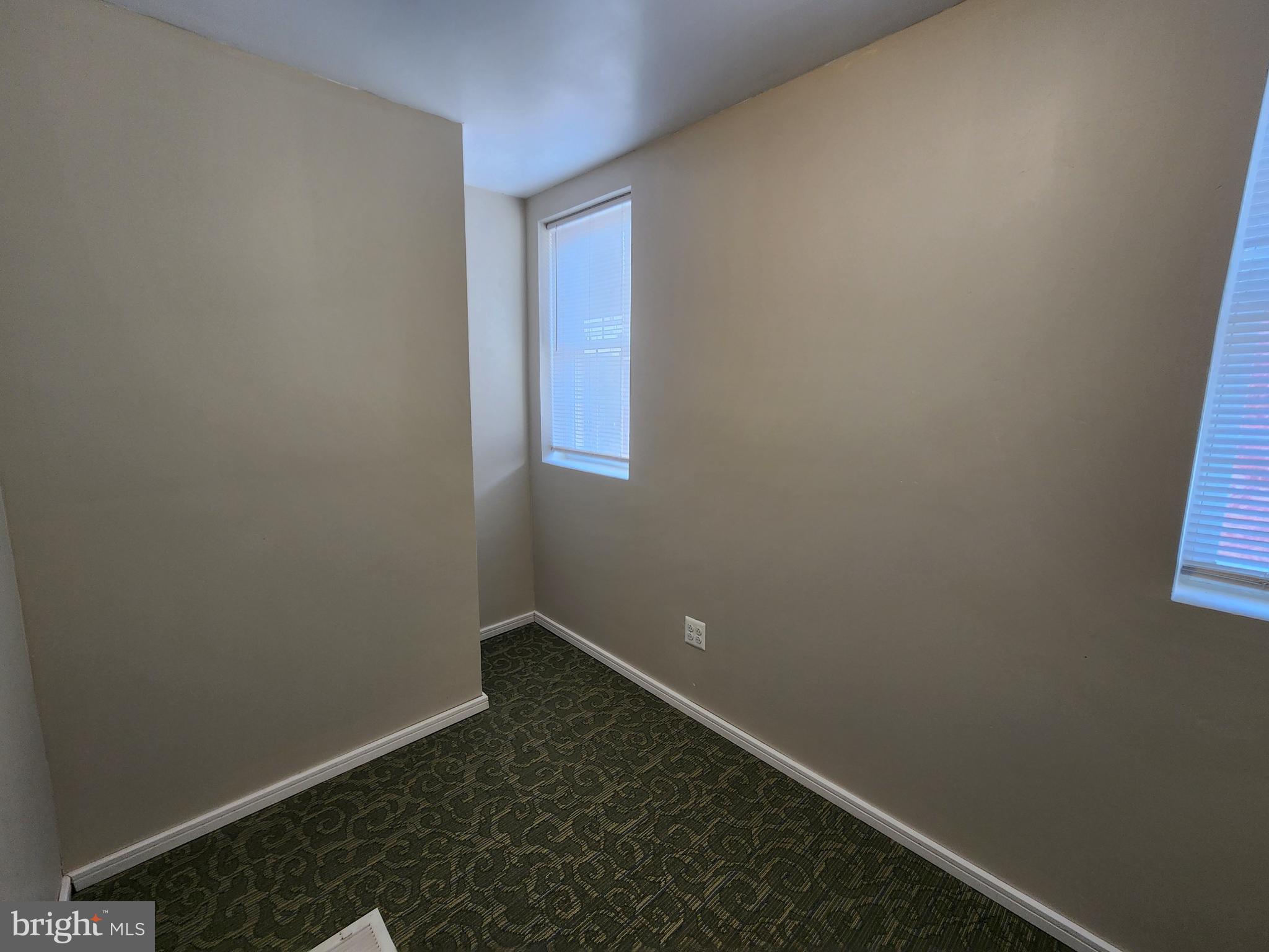 FRANKLINTOWN ROAD - Residential