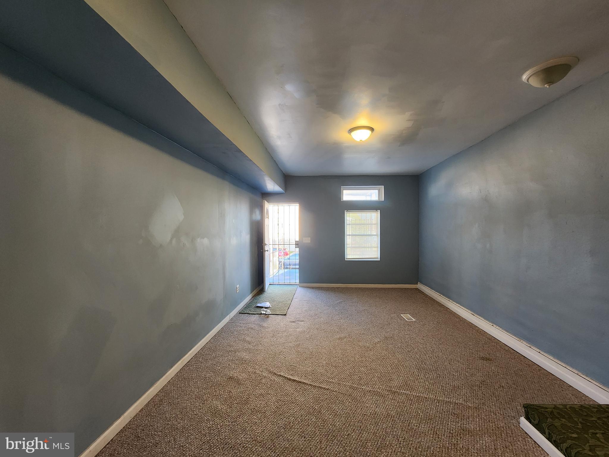 FRANKLINTOWN ROAD - Residential