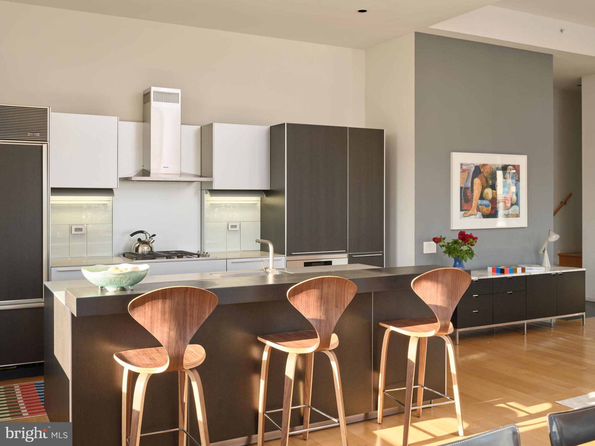 WASHINGTON SQ WEST - Residential