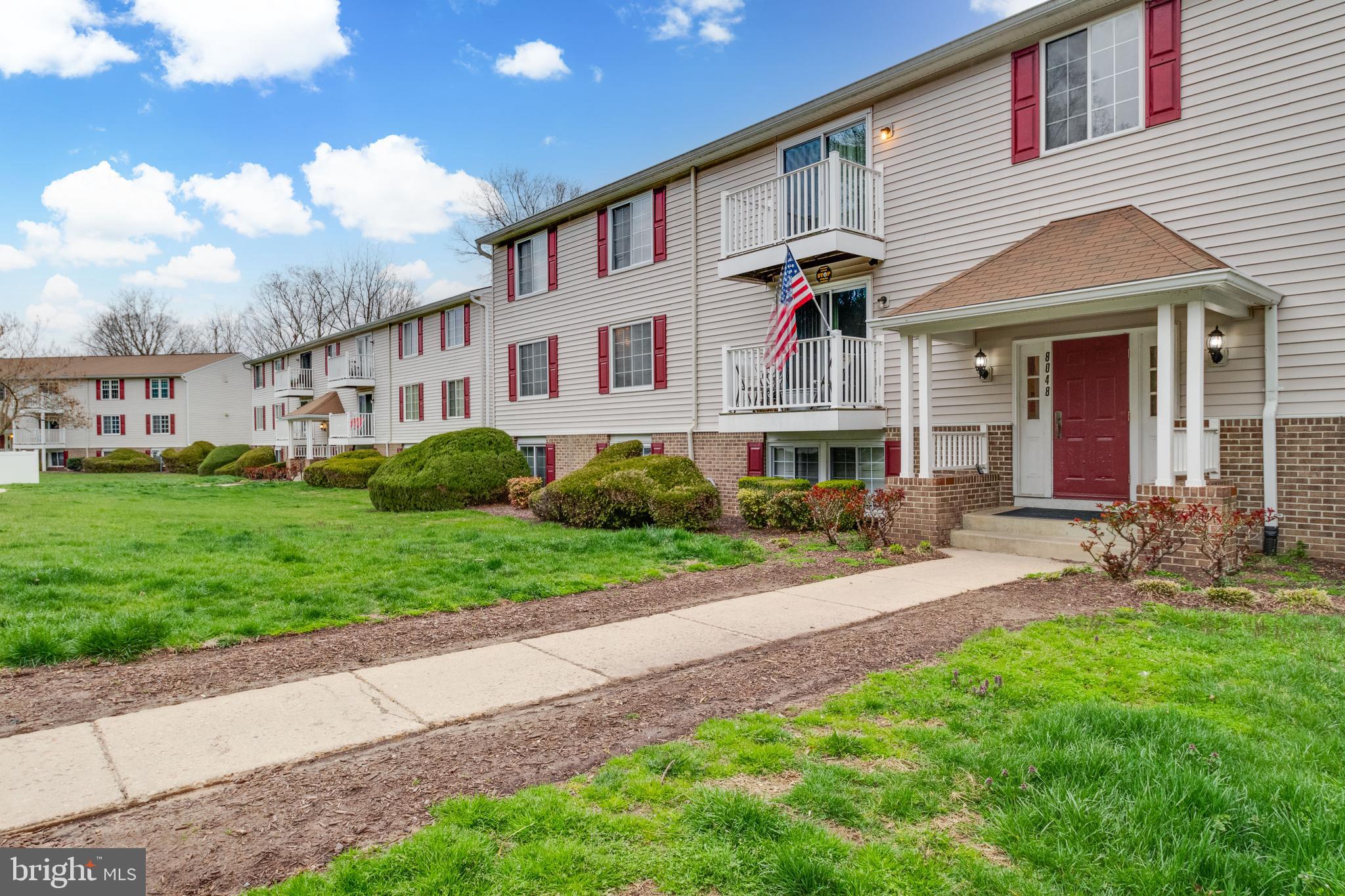 CHESTERFIELD GARDEN CONDOMINIUM - Residential