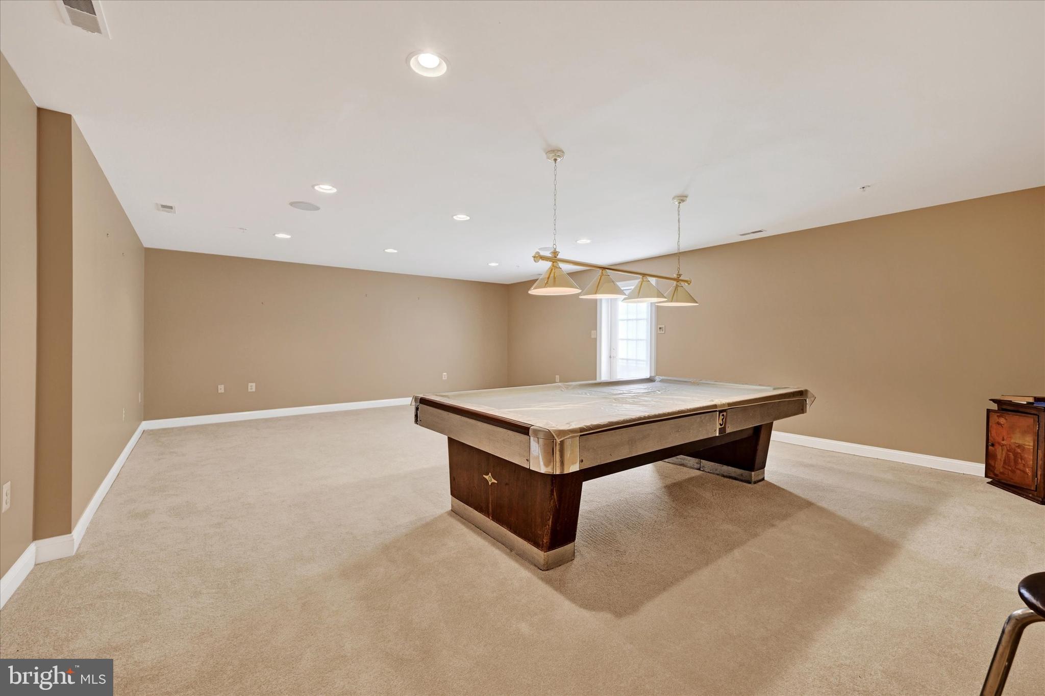 DUNLOY TOWNHOME - Residential