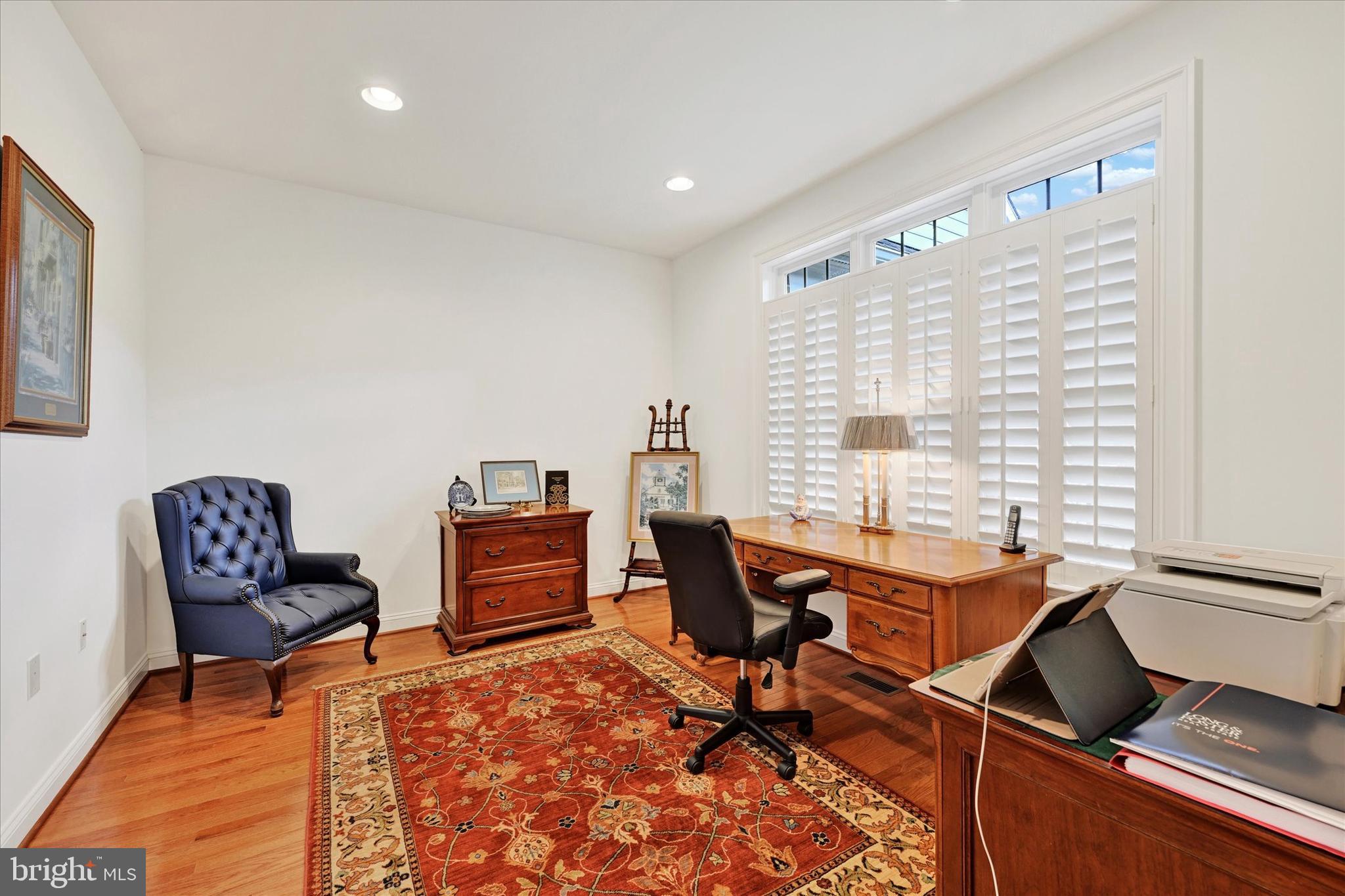 DUNLOY TOWNHOME - Residential