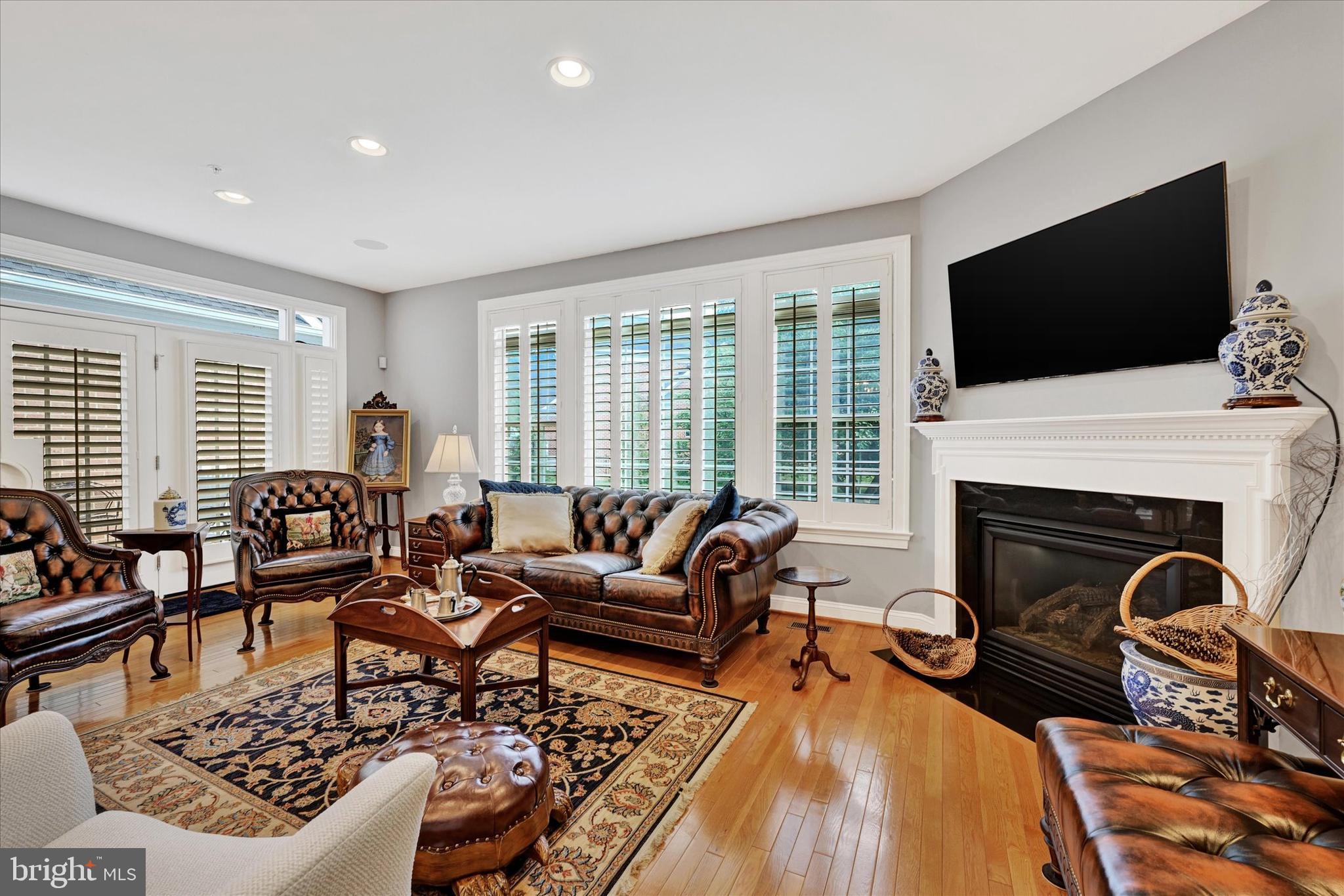 DUNLOY TOWNHOME - Residential