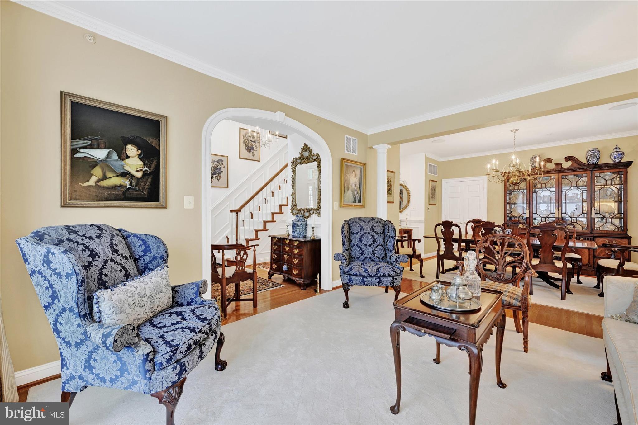 607 DUNLOY COURT