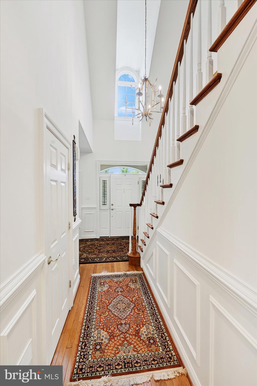 607 DUNLOY COURT