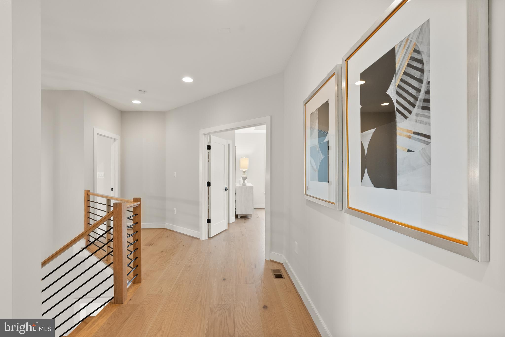 CARLIN SPRINGS - Residential