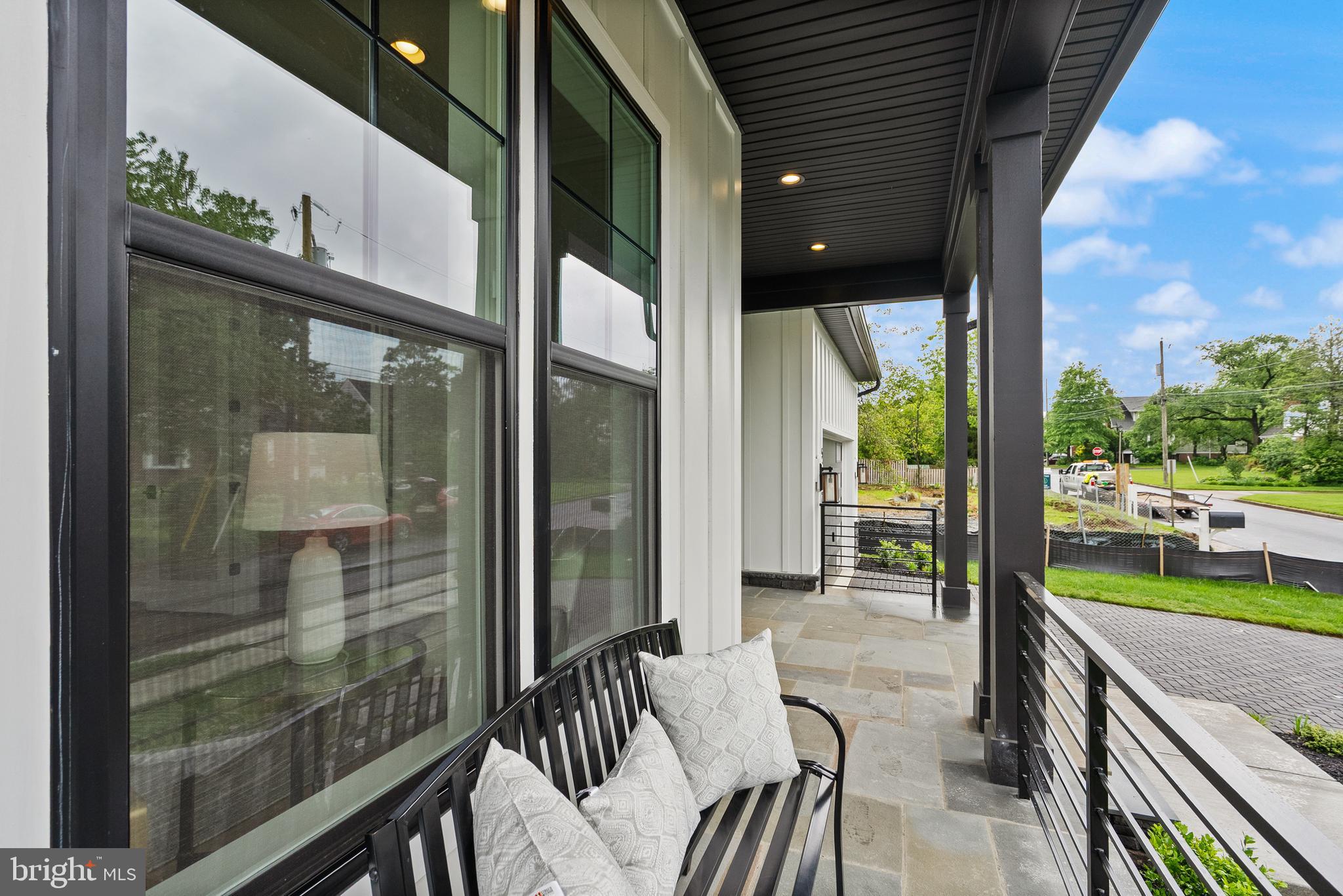 CARLIN SPRINGS - Residential