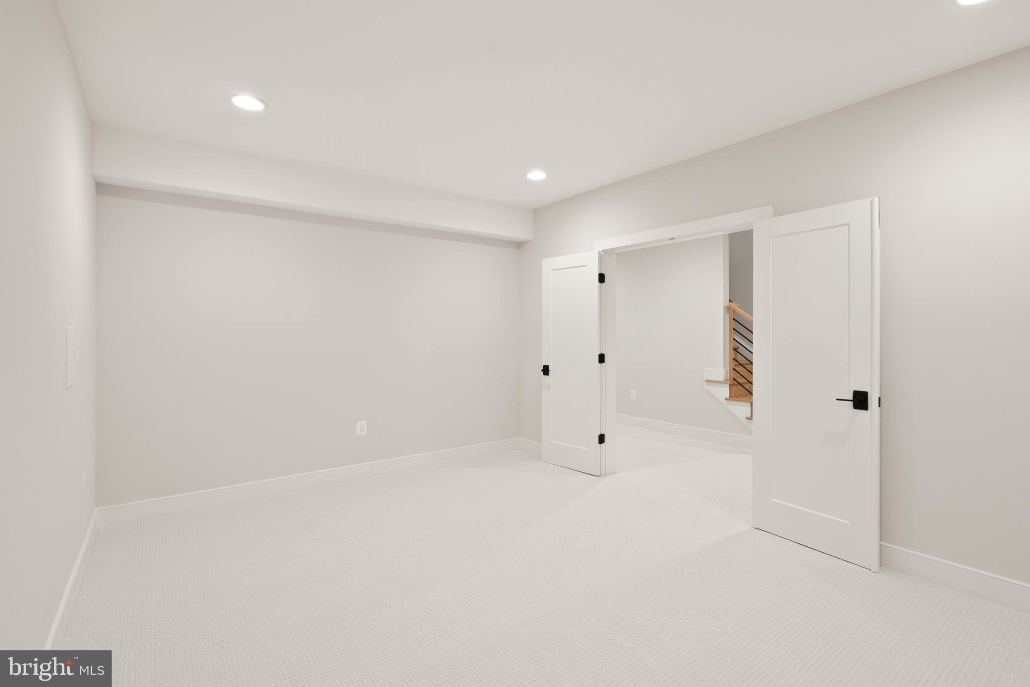 CARLIN SPRINGS - Residential