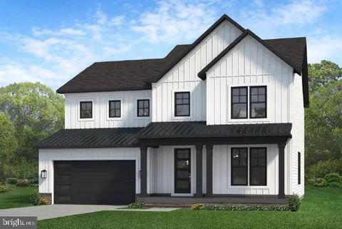 MLS: VAAR2053604