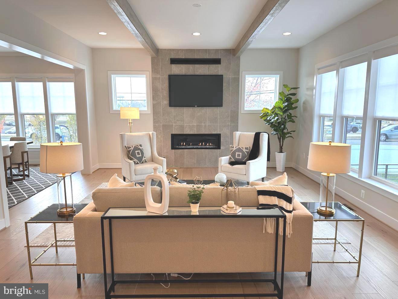 CARLIN SPRINGS - Residential