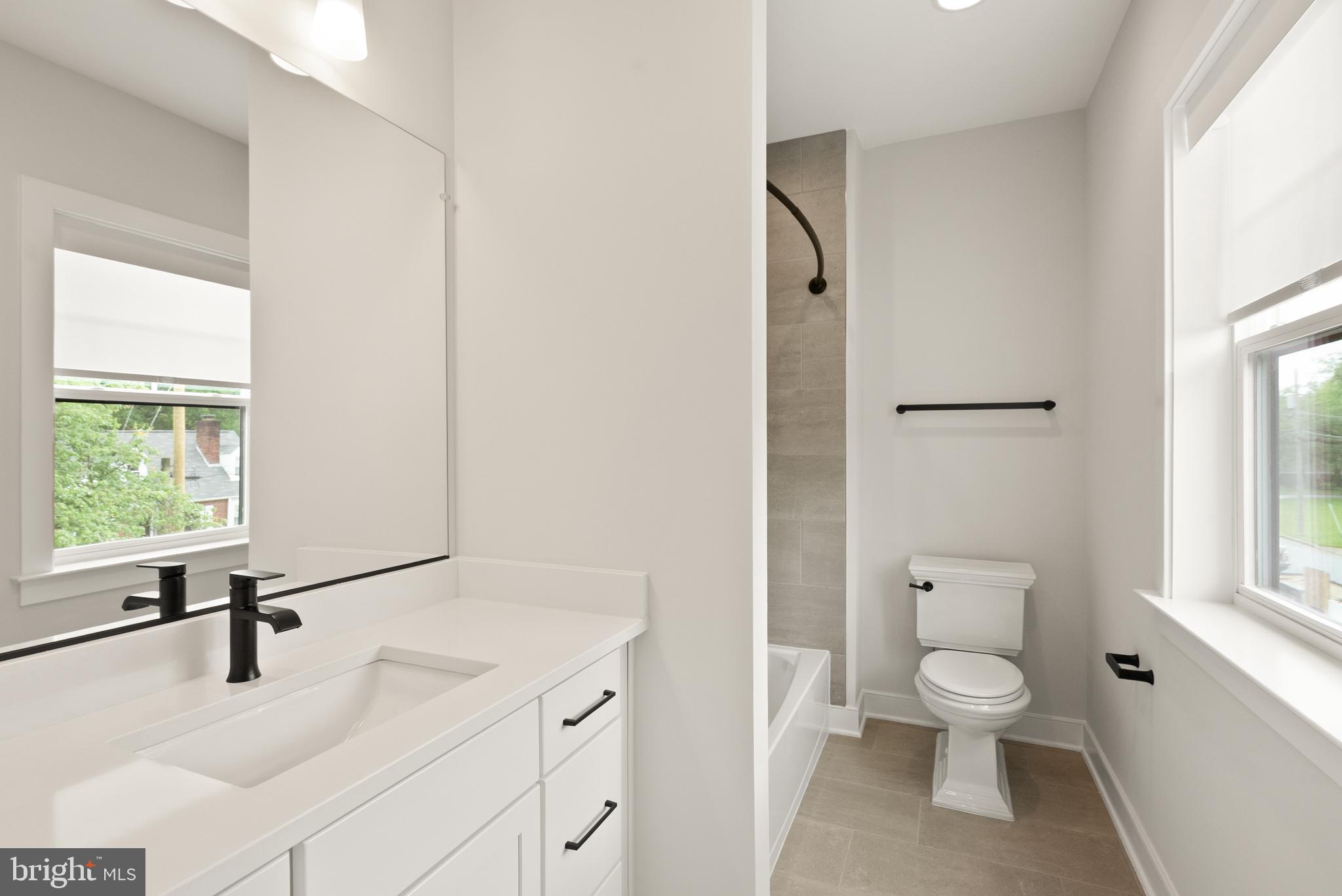 CARLIN SPRINGS - Residential