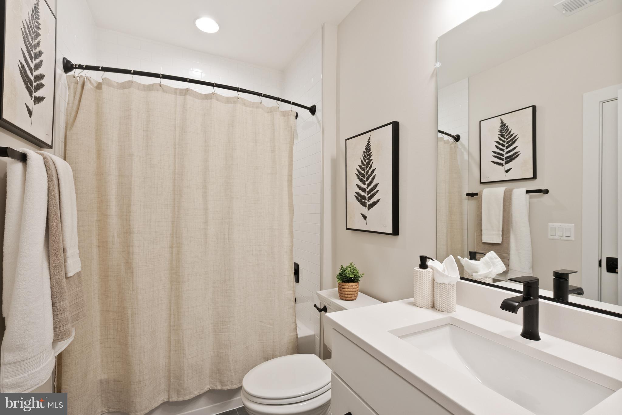 CARLIN SPRINGS - Residential