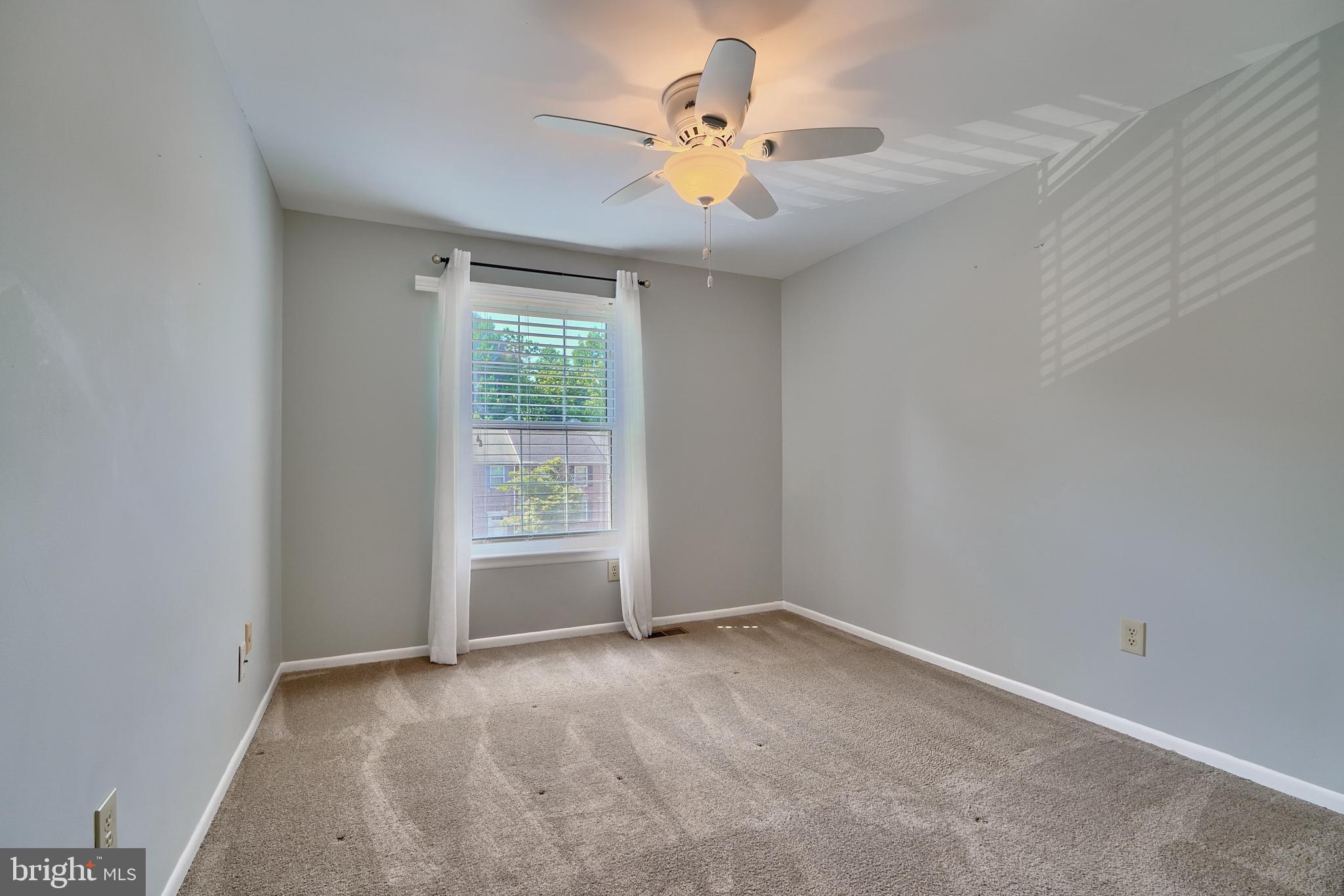 CHIPPENDALE - Residential