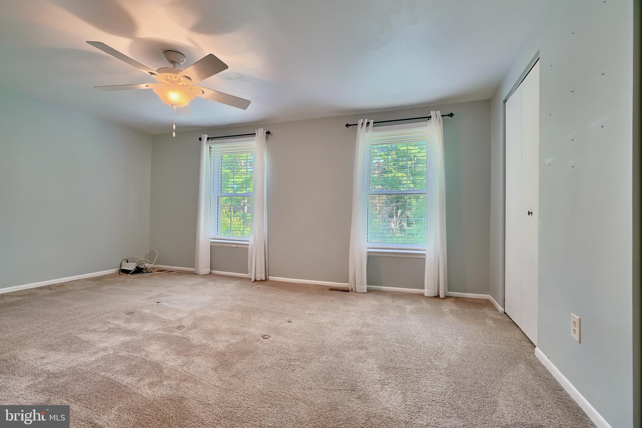 CHIPPENDALE - Residential