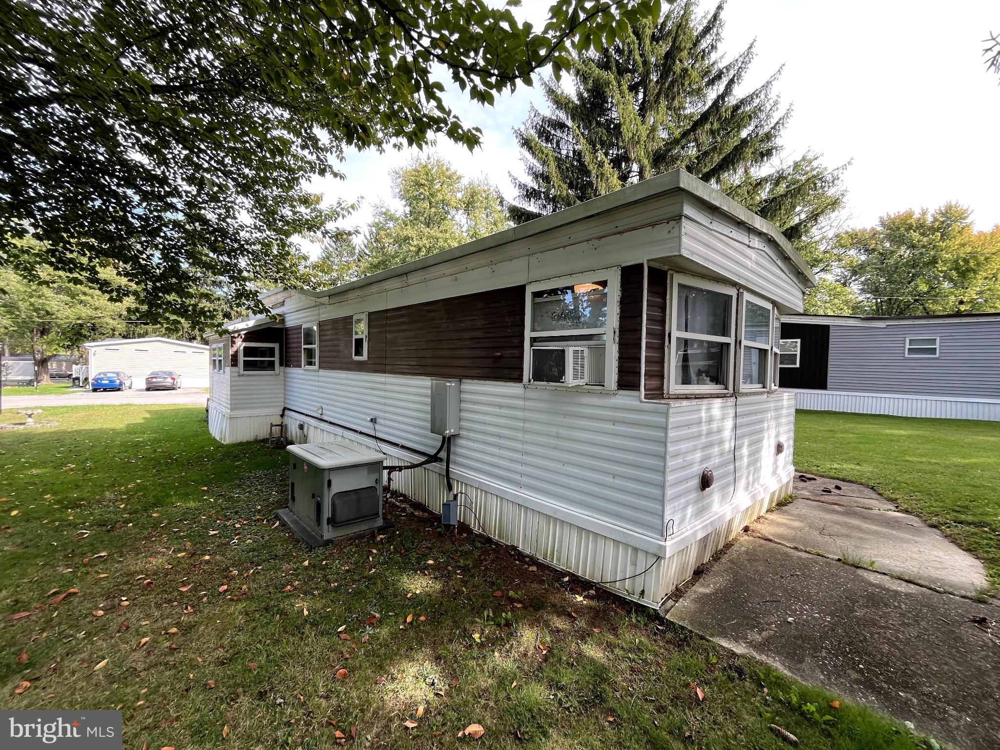 459 CLOVER DRIVE
