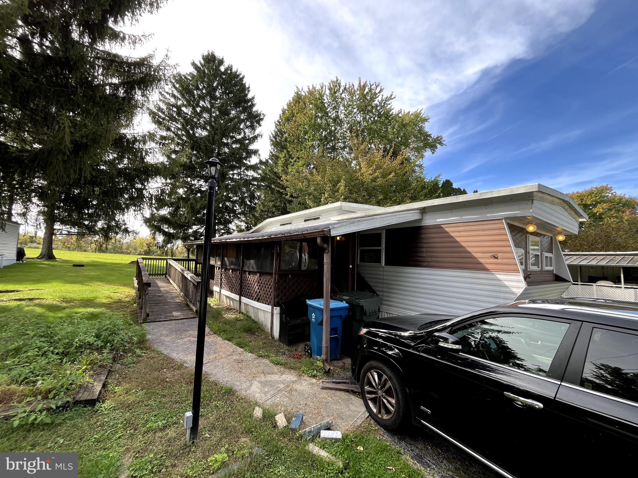 459 CLOVER DRIVE